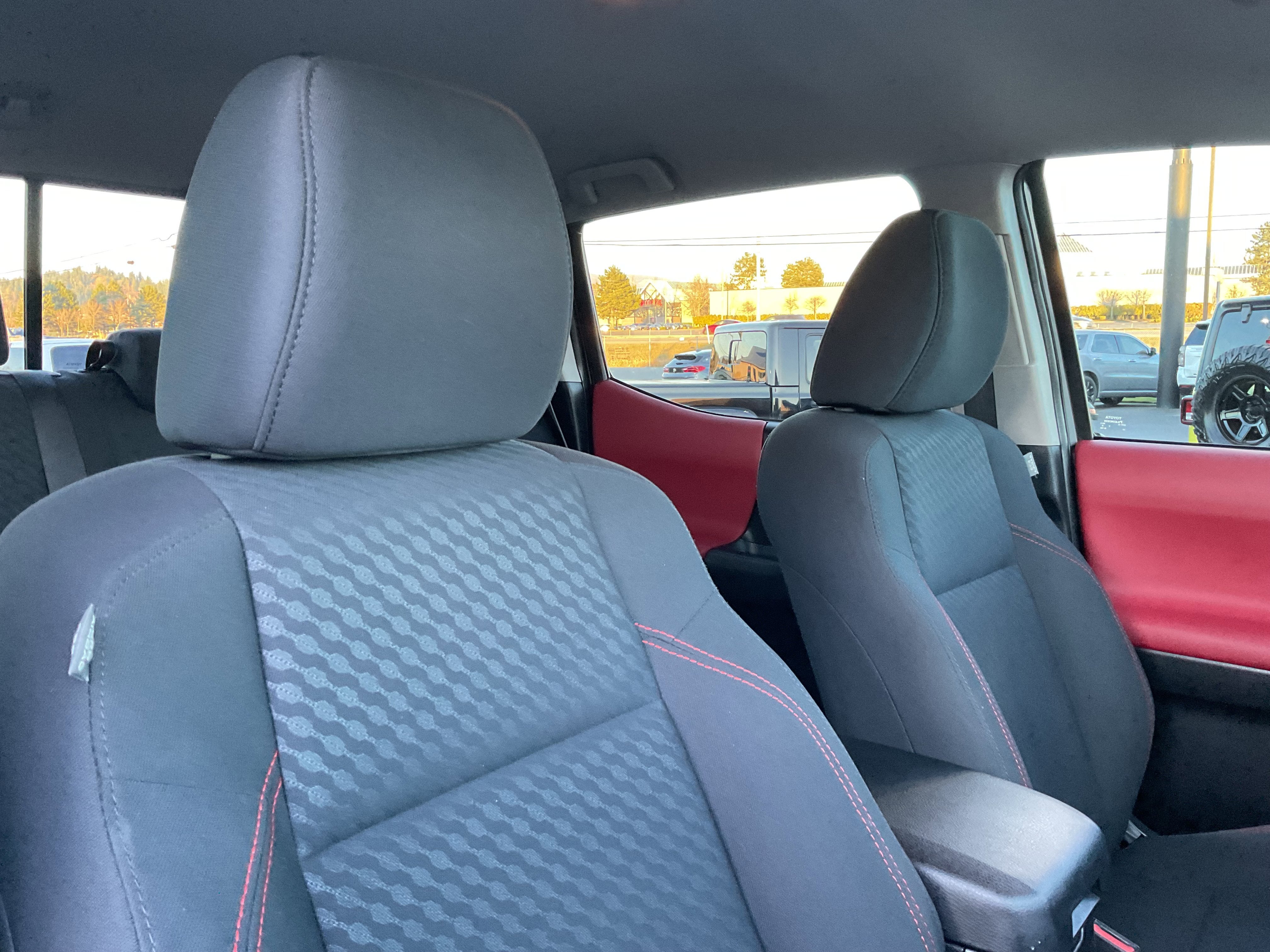 2021 Toyota Tacoma 4WD SR5 Crew Cab V6