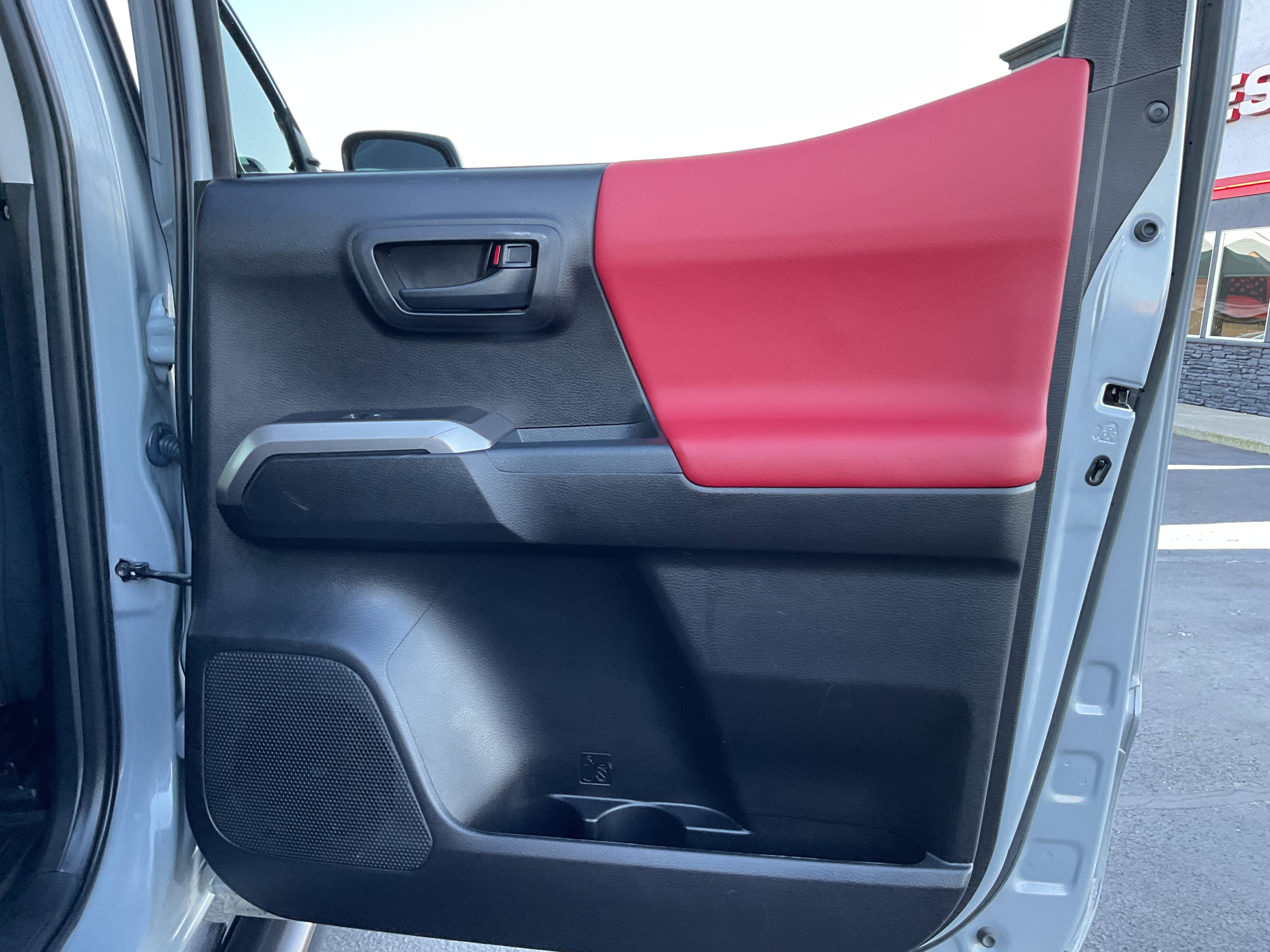 2021 Toyota Tacoma 4WD SR5 Crew Cab V6