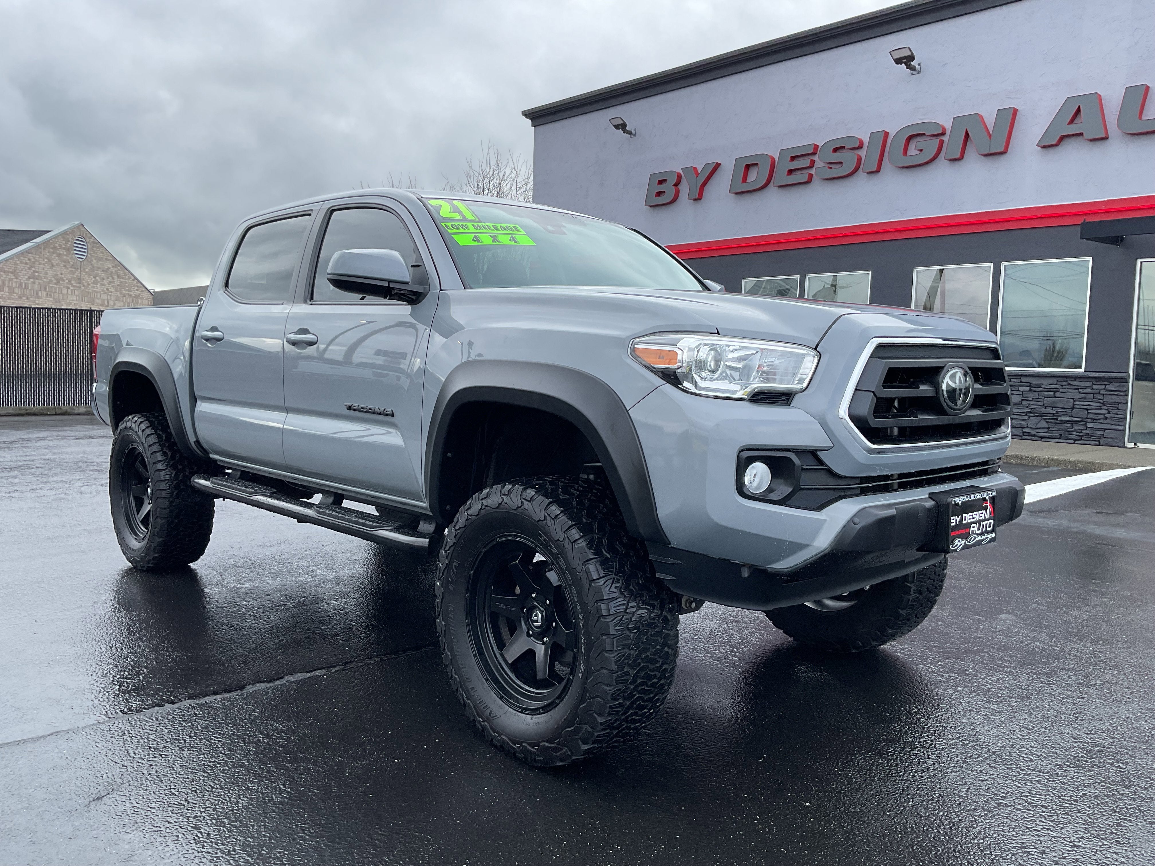 2021 Toyota Tacoma 4WD SR5 Crew Cab V6