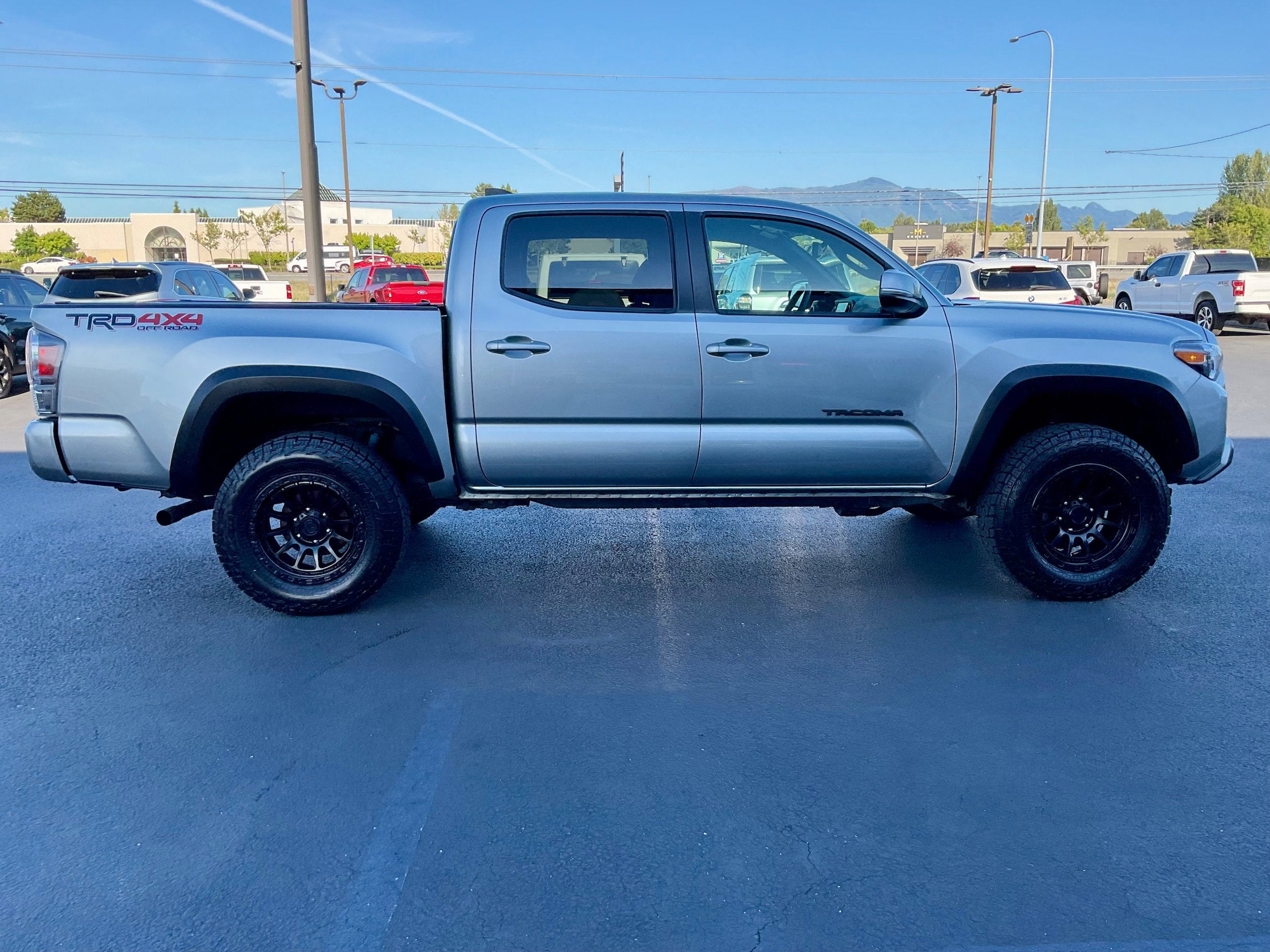 2023 Toyota Tacoma TRD Off Road 4x4 w/Tech