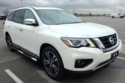 2017 Nissan Pathfinder Platinum 4x4 w/3rd row