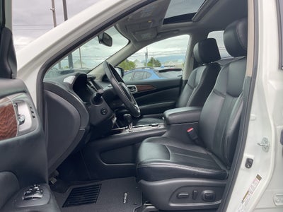 2017 Nissan Pathfinder Platinum 3rd row 4x4
