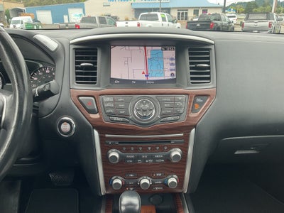 2017 Nissan Pathfinder Platinum 3rd row 4x4