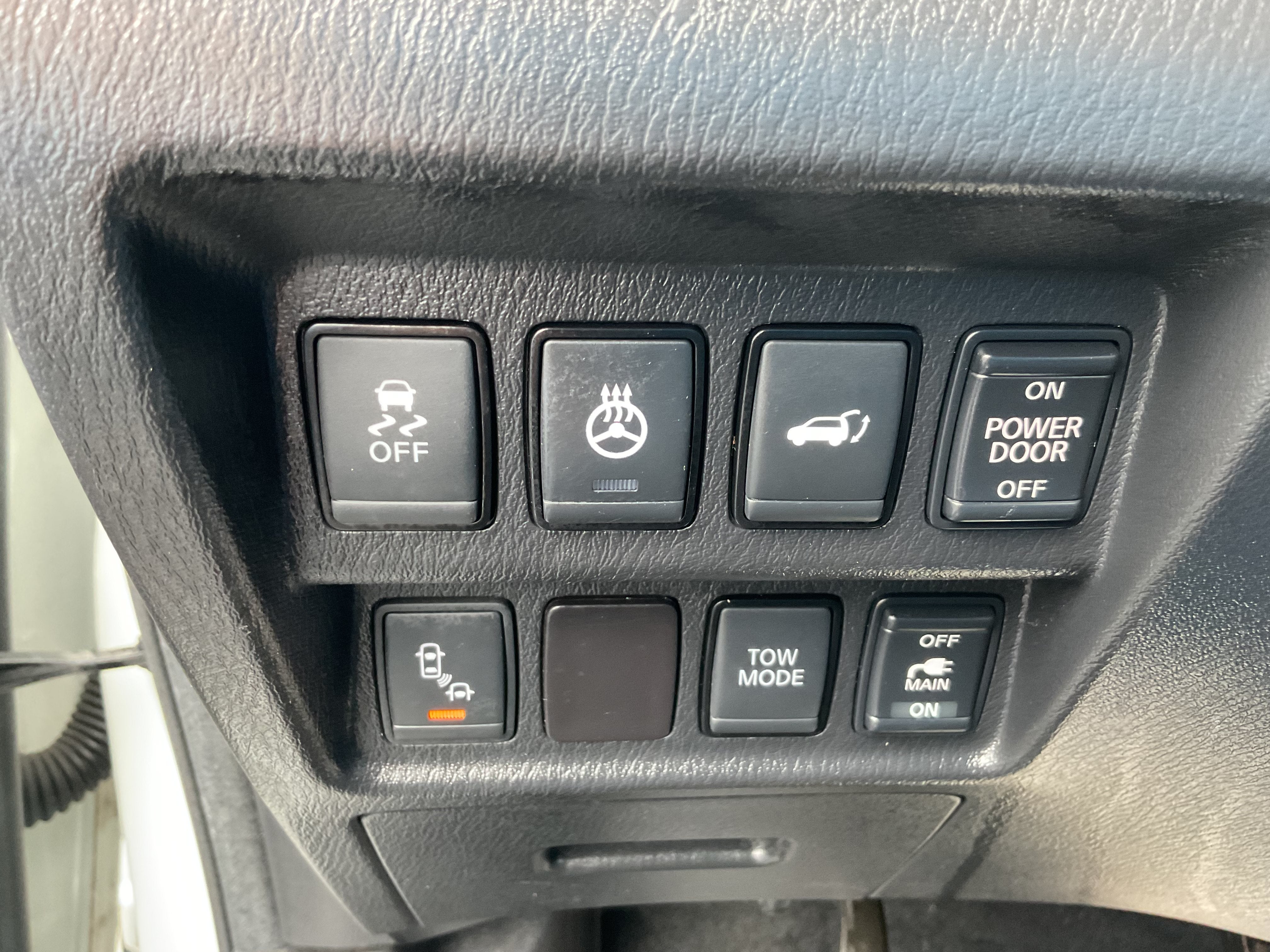 2017 Nissan Pathfinder Platinum 3rd row 4x4