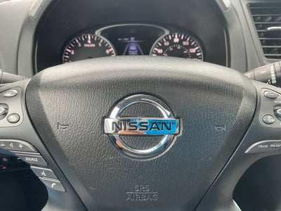 2017 Nissan Pathfinder Platinum 3rd row 4x4