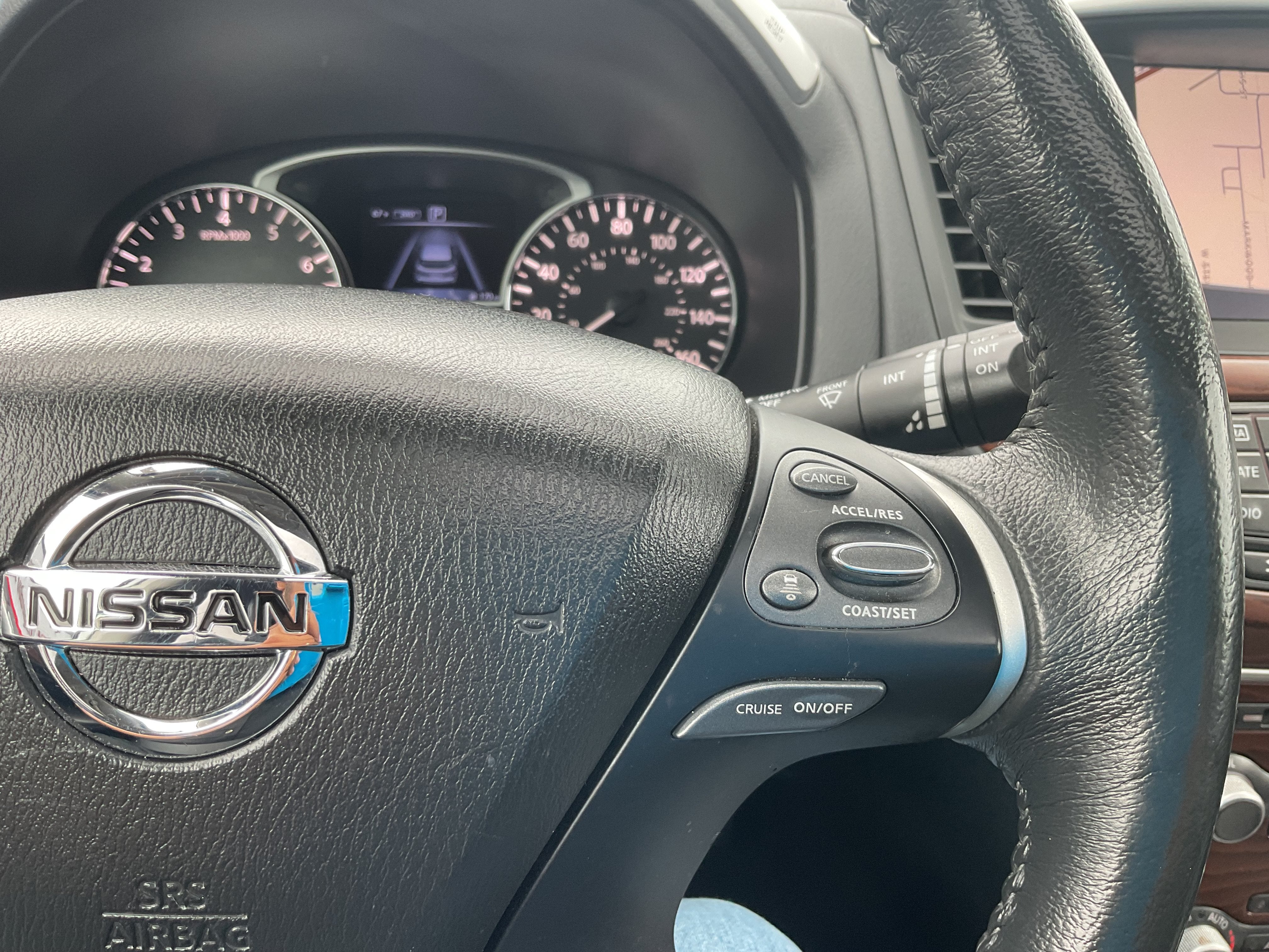 2017 Nissan Pathfinder Platinum 3rd row 4x4