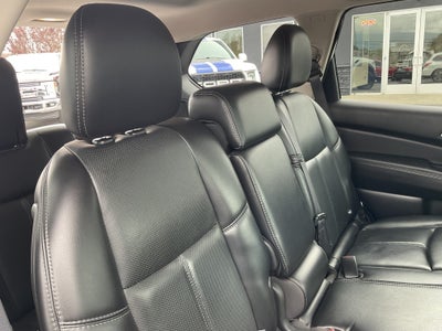 2017 Nissan Pathfinder Platinum 3rd row 4x4