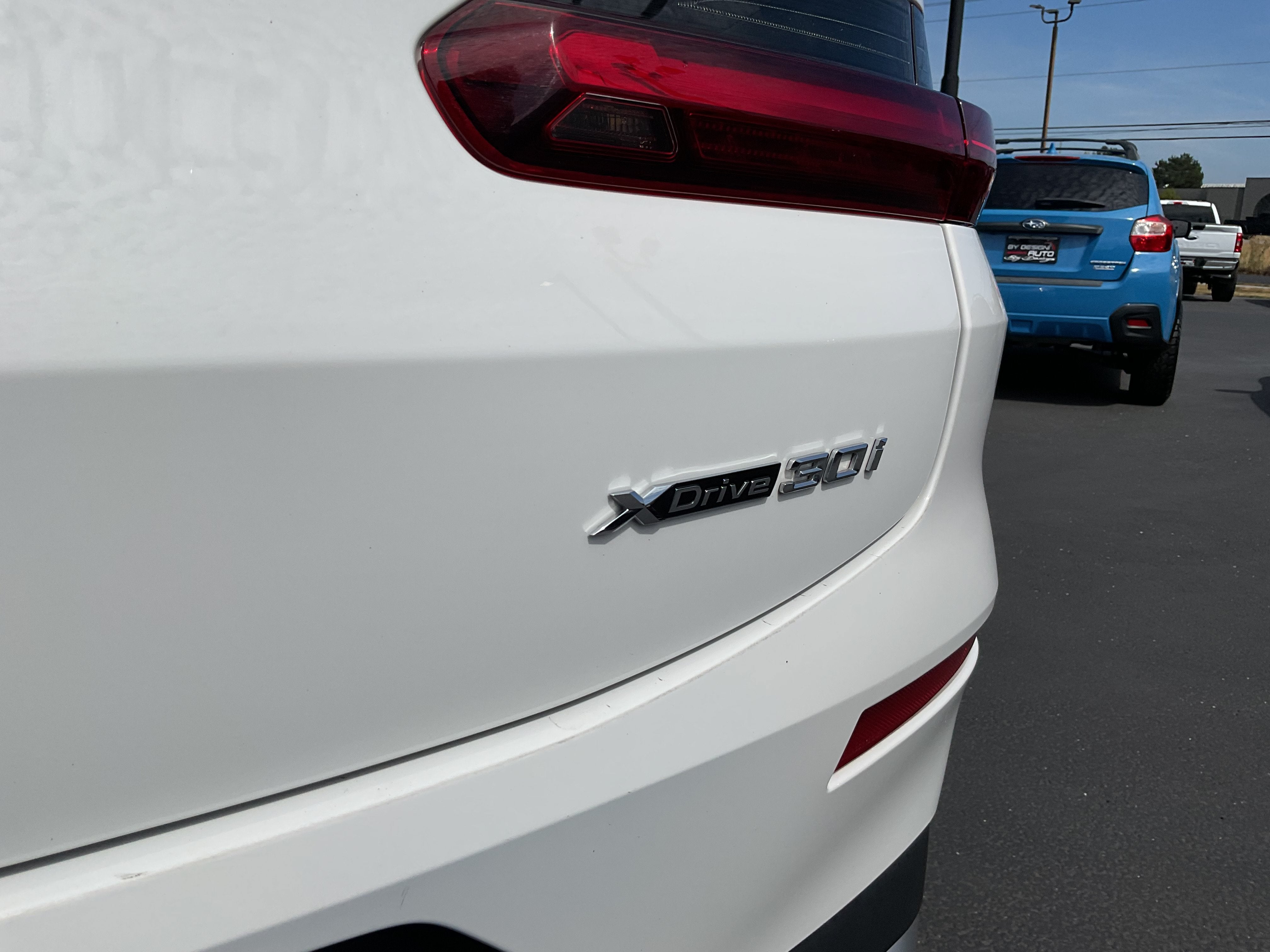 2025 BMW X4 xDrive30i AWD