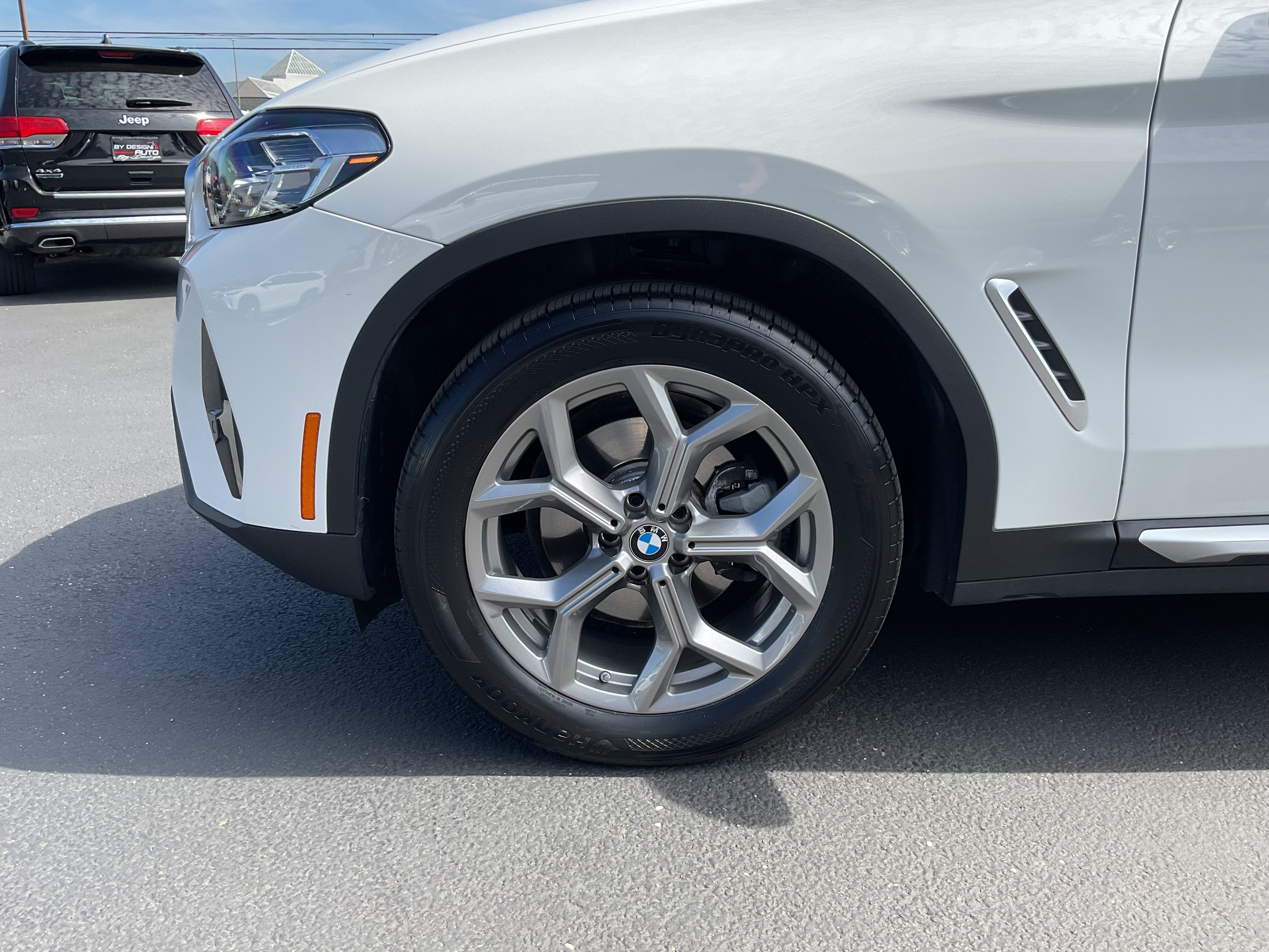 2025 BMW X4 xDrive30i AWD