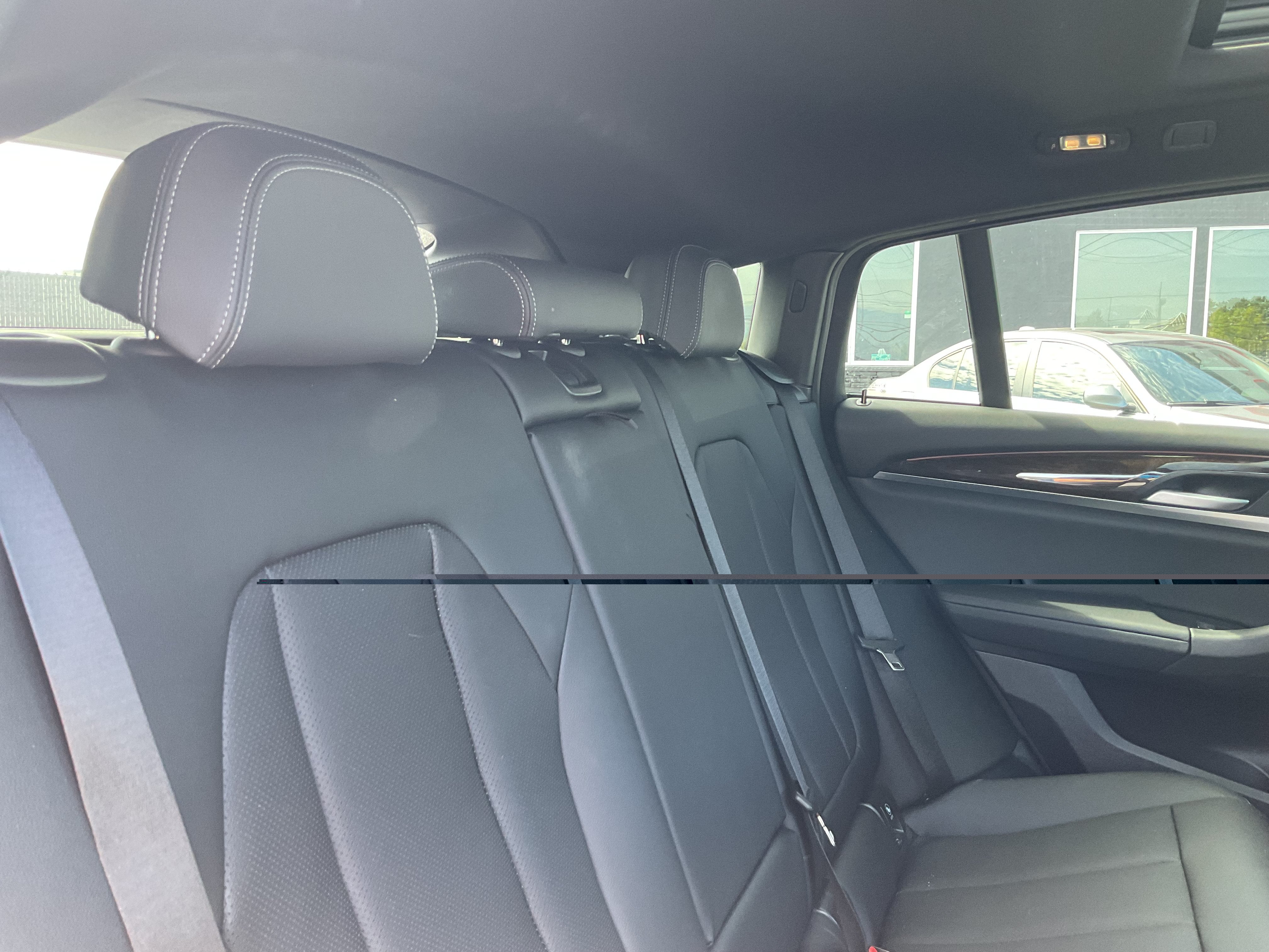 2025 BMW X4 xDrive30i AWD
