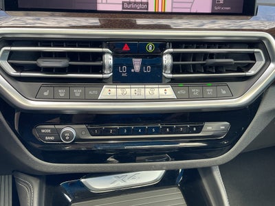 2025 BMW X4 xDrive30i AWD