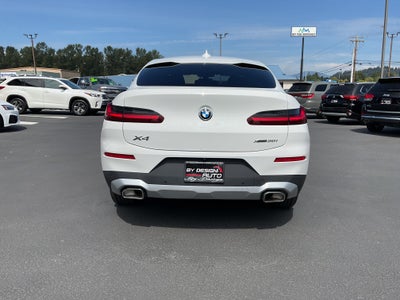 2025 BMW X4 xDrive30i AWD
