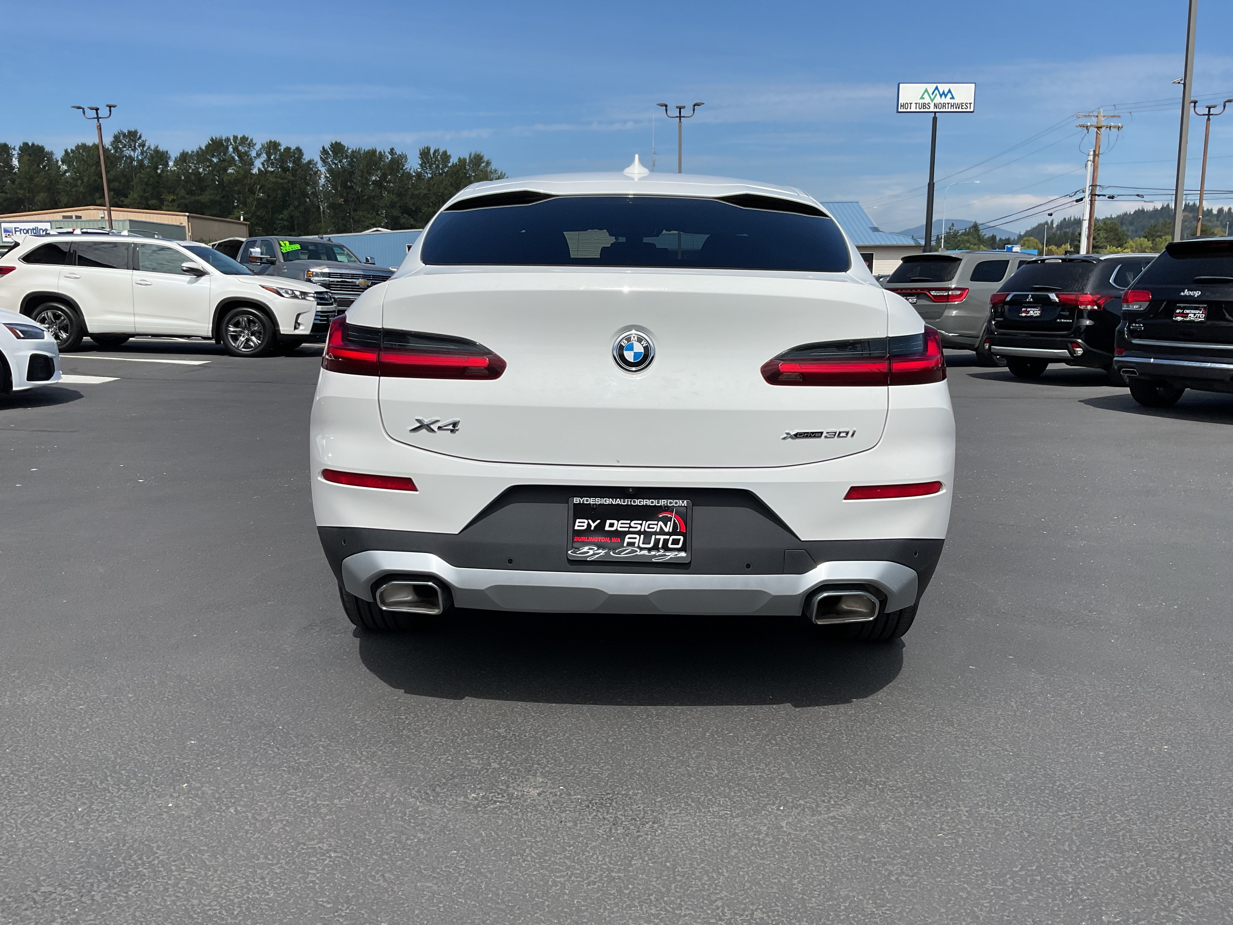 2025 BMW X4 xDrive30i AWD