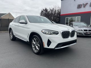 2025 BMW X4 xDrive30i AWD