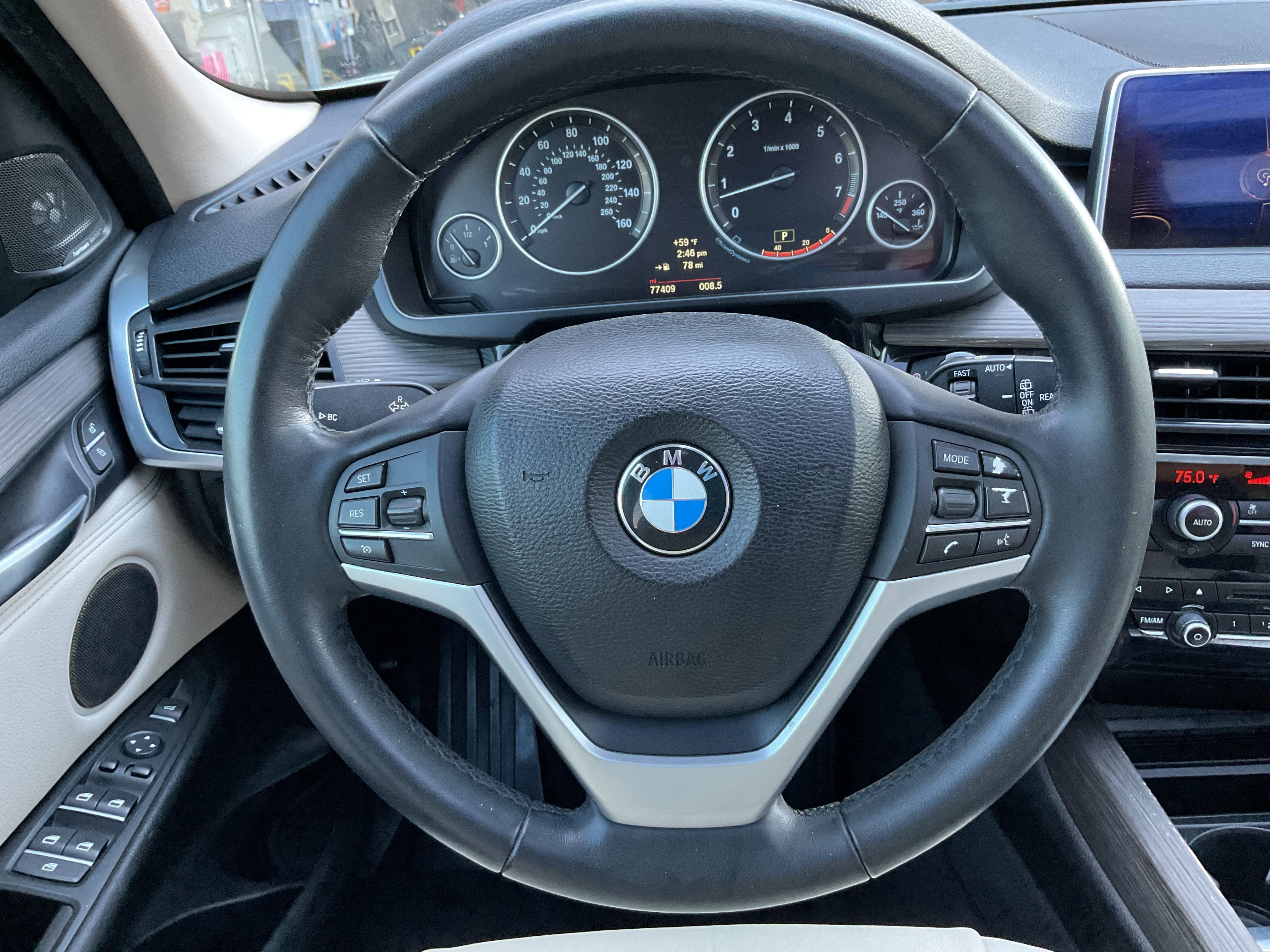 2014 BMW X5 xDrive35i w/3rd row seat