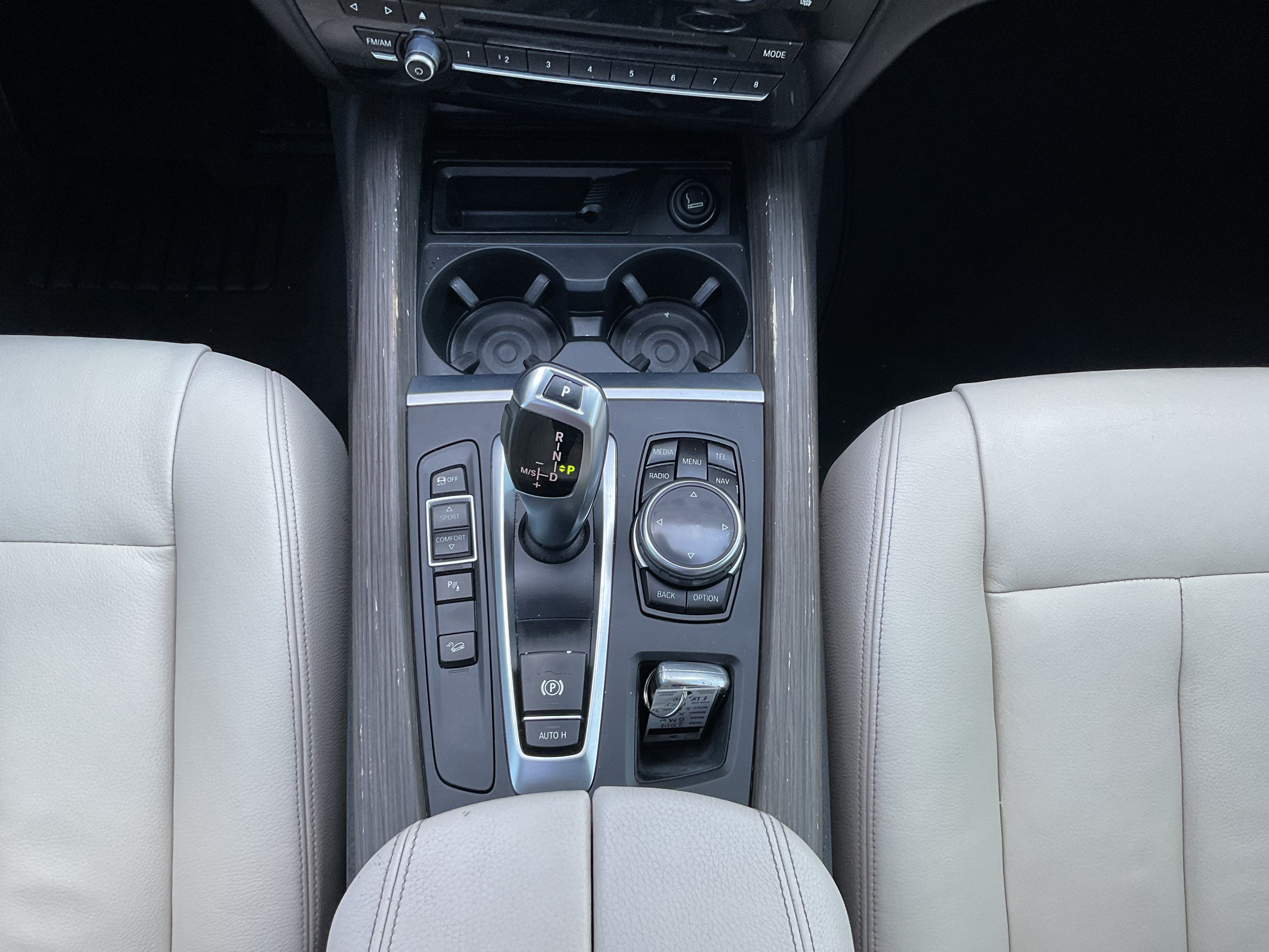 2014 BMW X5 xDrive35i w/3rd row seat