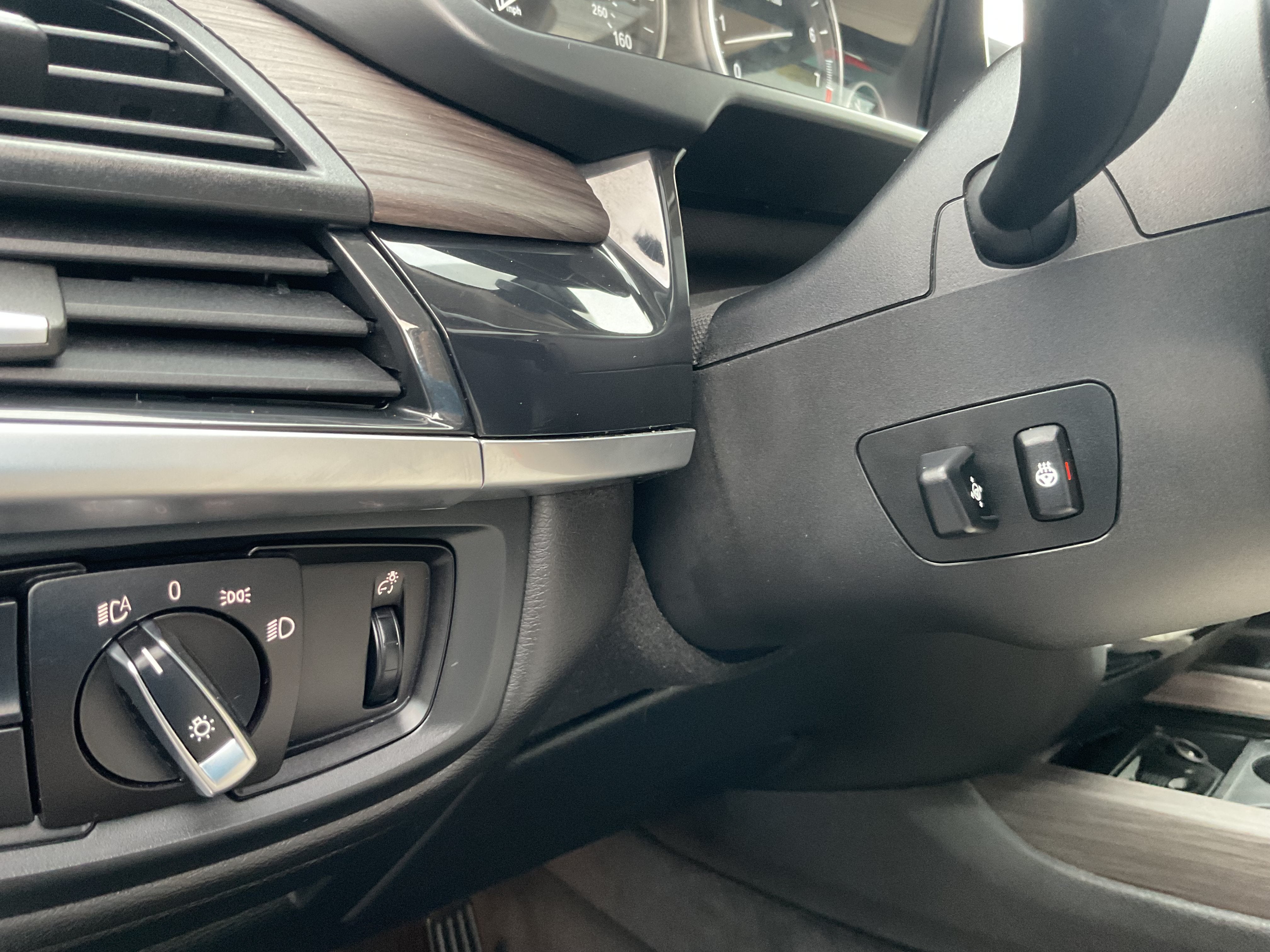2014 BMW X5 xDrive35i w/3rd row seat