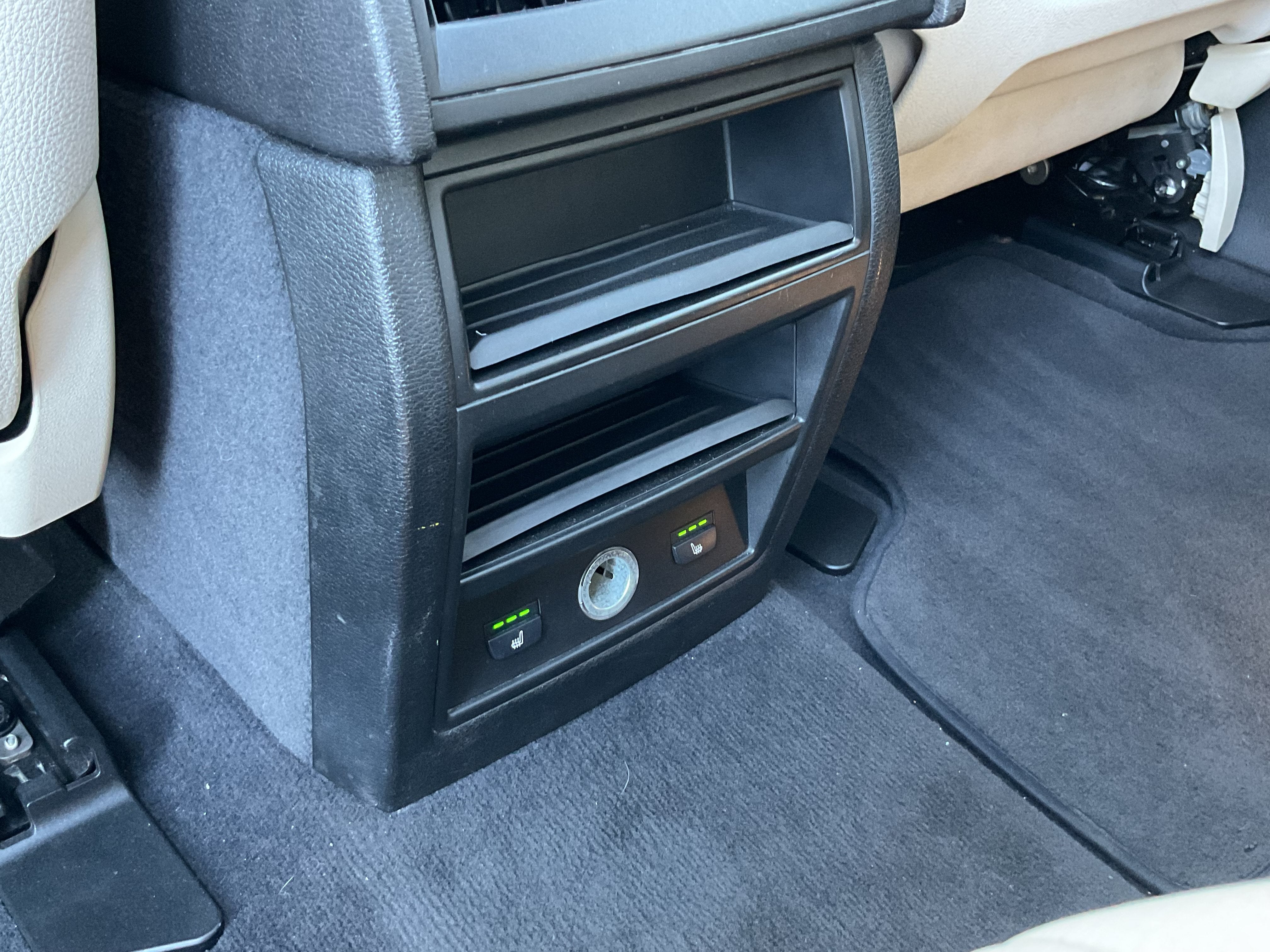 2014 BMW X5 xDrive35i w/3rd row seat