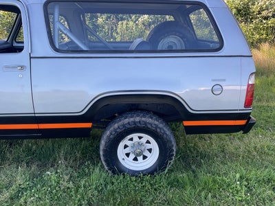 1980 Dodge Ramcharger AW100 SUV