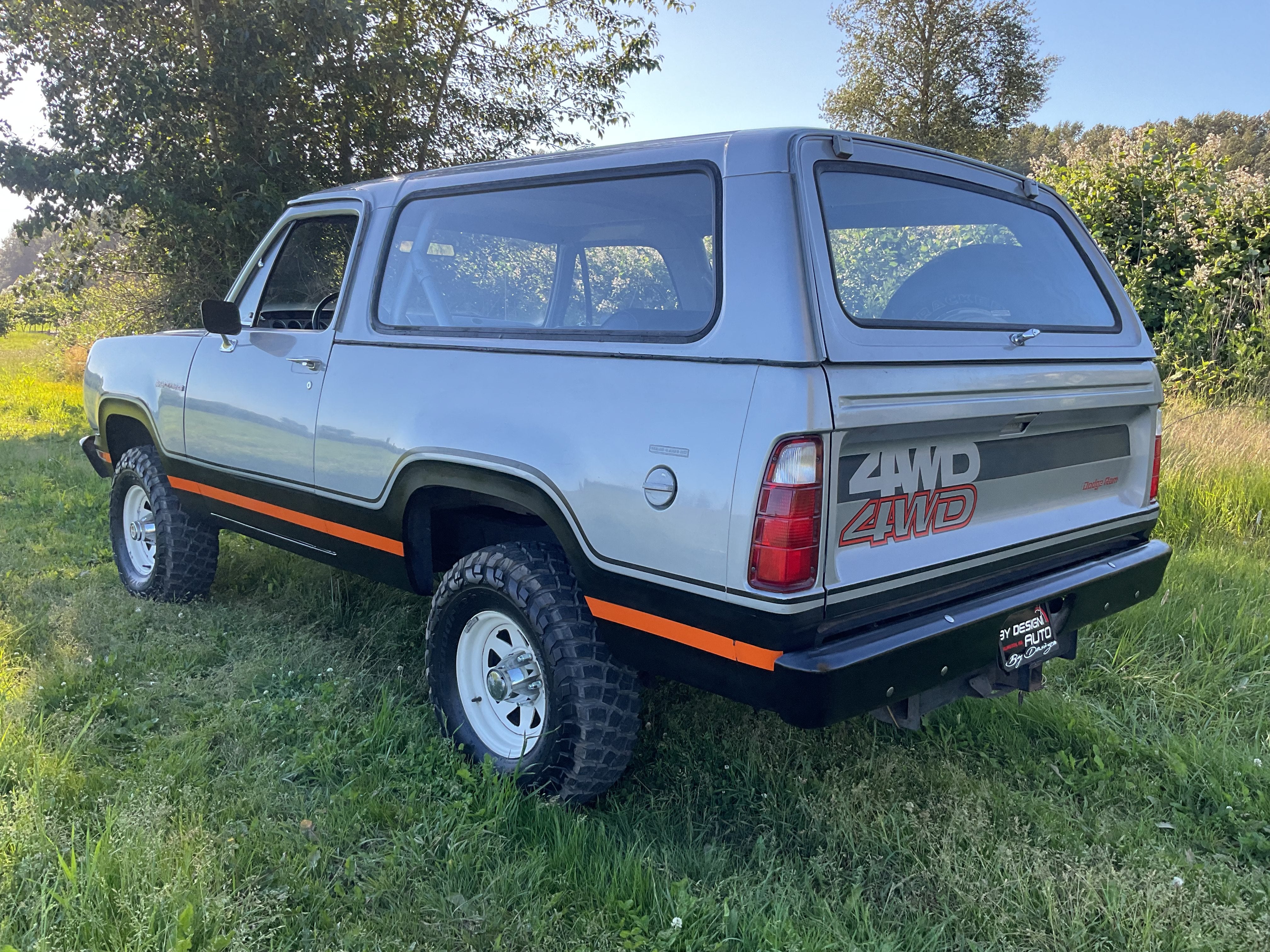 1980 Dodge Ramcharger AW100 SUV