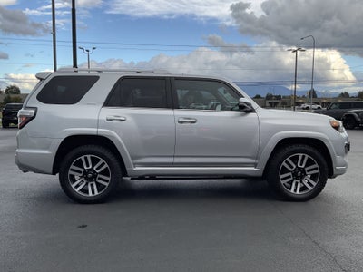 2017 Toyota 4Runner Limited 3rd row 4x4