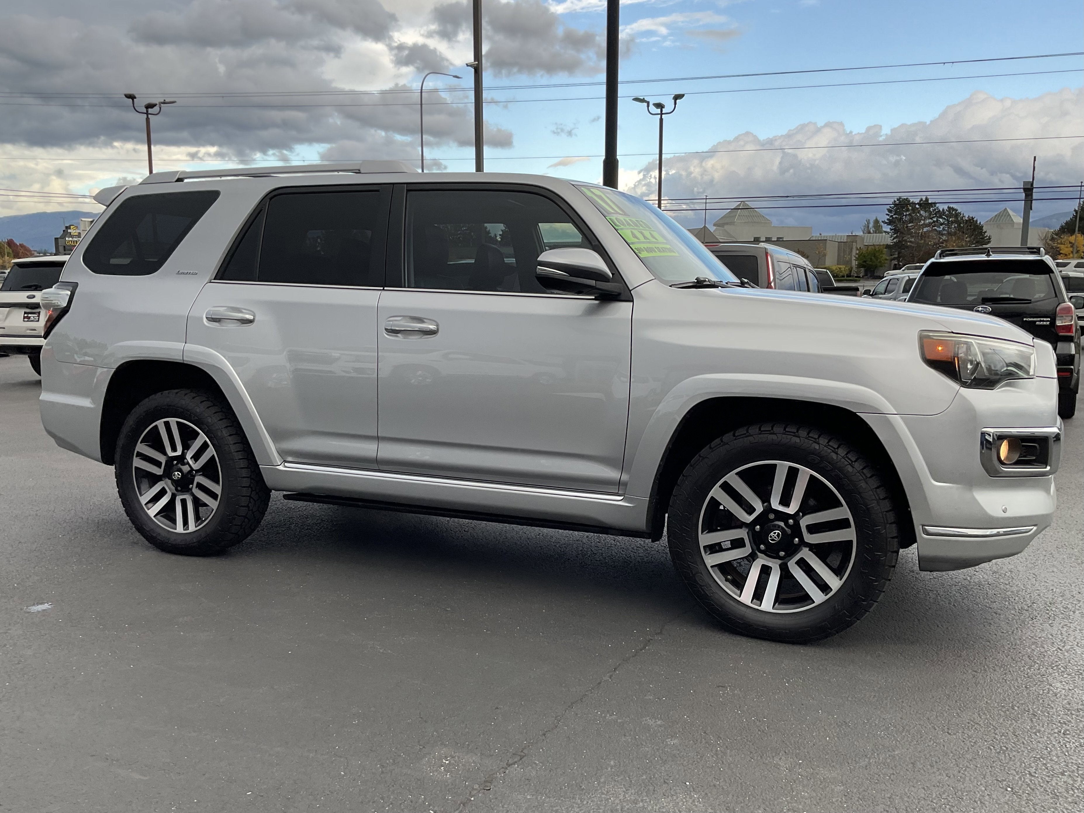 2017 Toyota 4Runner Limited 3rd row 4x4