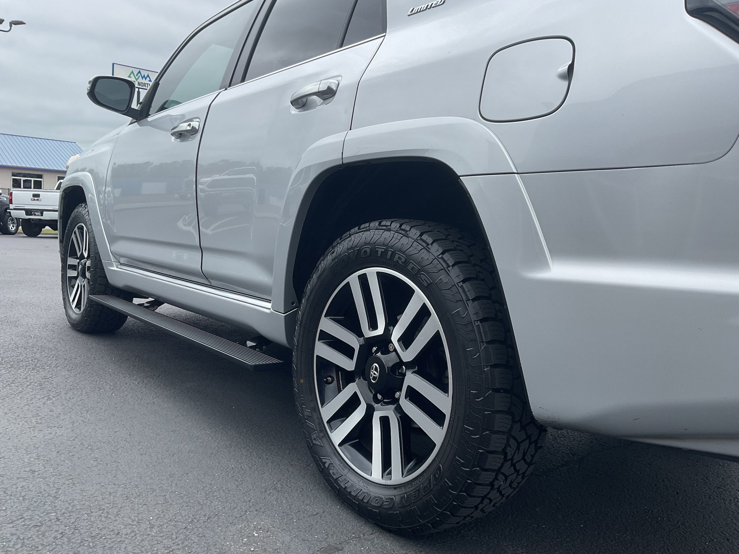 2017 Toyota 4Runner Limited 3rd row 4x4