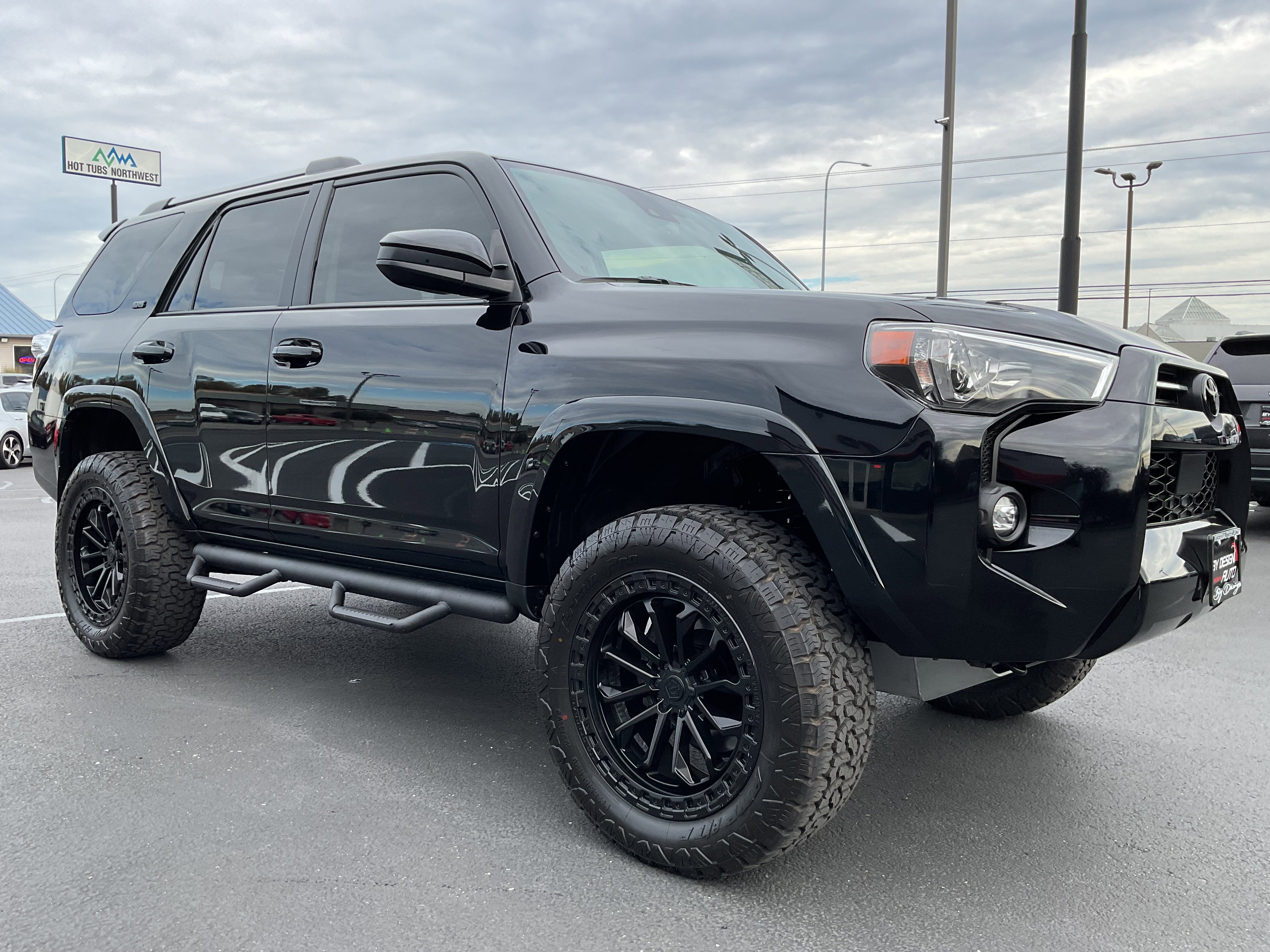 2024 Toyota 4Runner SR5 4x4 3rd row seating