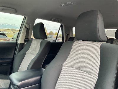 2024 Toyota 4Runner SR5 4x4 3rd row seating