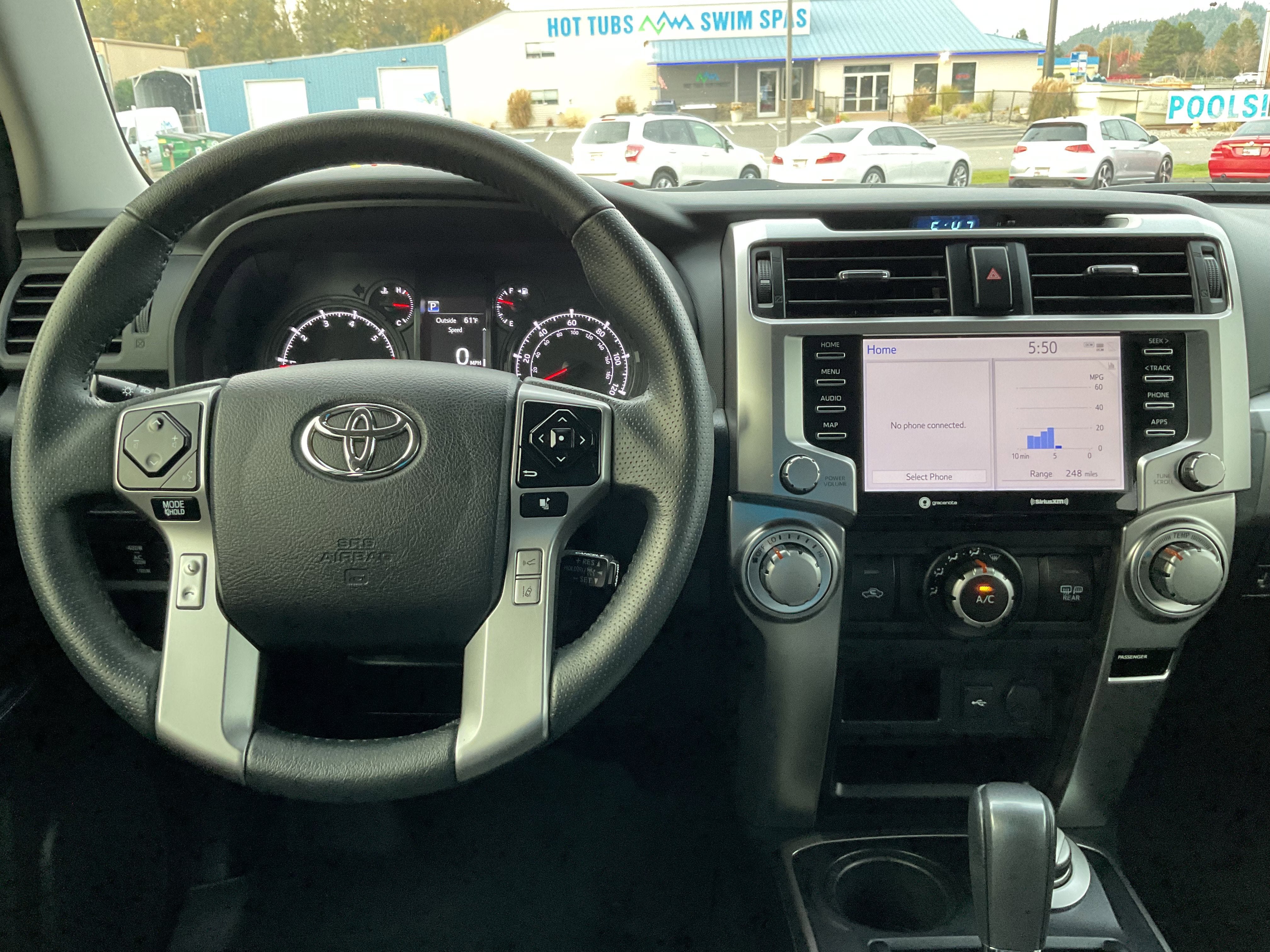 2024 Toyota 4Runner SR5 4x4 3rd row seating