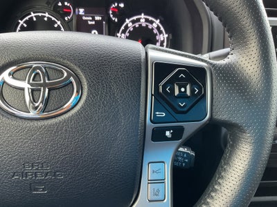 2024 Toyota 4Runner SR5 4x4 3rd row seating