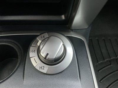 2024 Toyota 4Runner SR5 4x4 3rd row seating