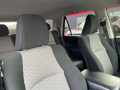 2024 Toyota 4Runner SR5 4x4 3rd row seating