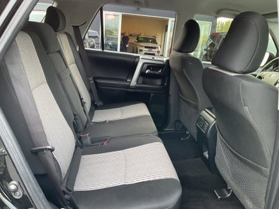 2024 Toyota 4Runner SR5 4x4 3rd row seating