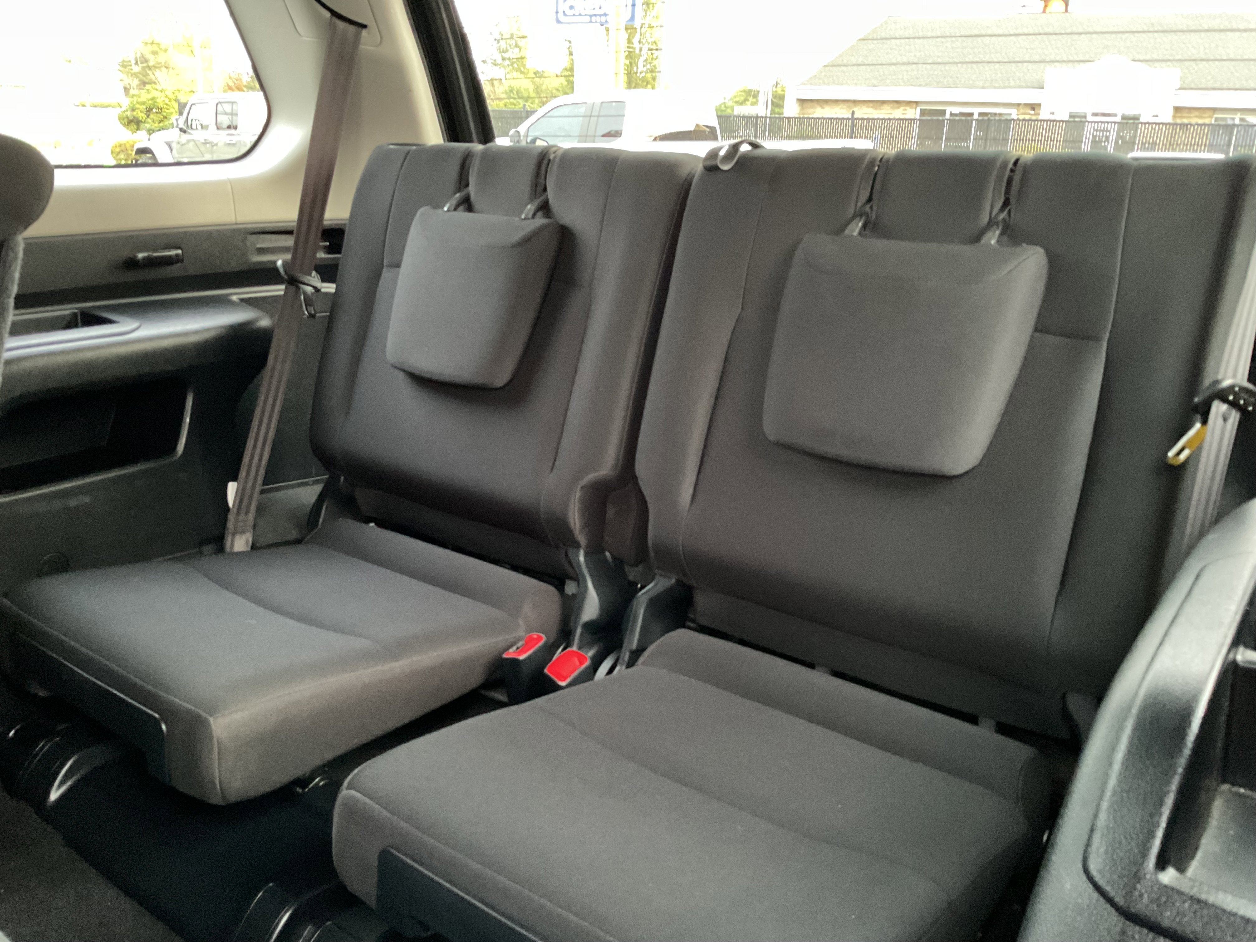 2024 Toyota 4Runner SR5 4x4 3rd row seating