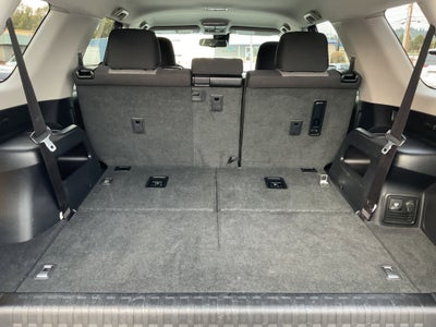 2024 Toyota 4Runner SR5 4x4 3rd row seating
