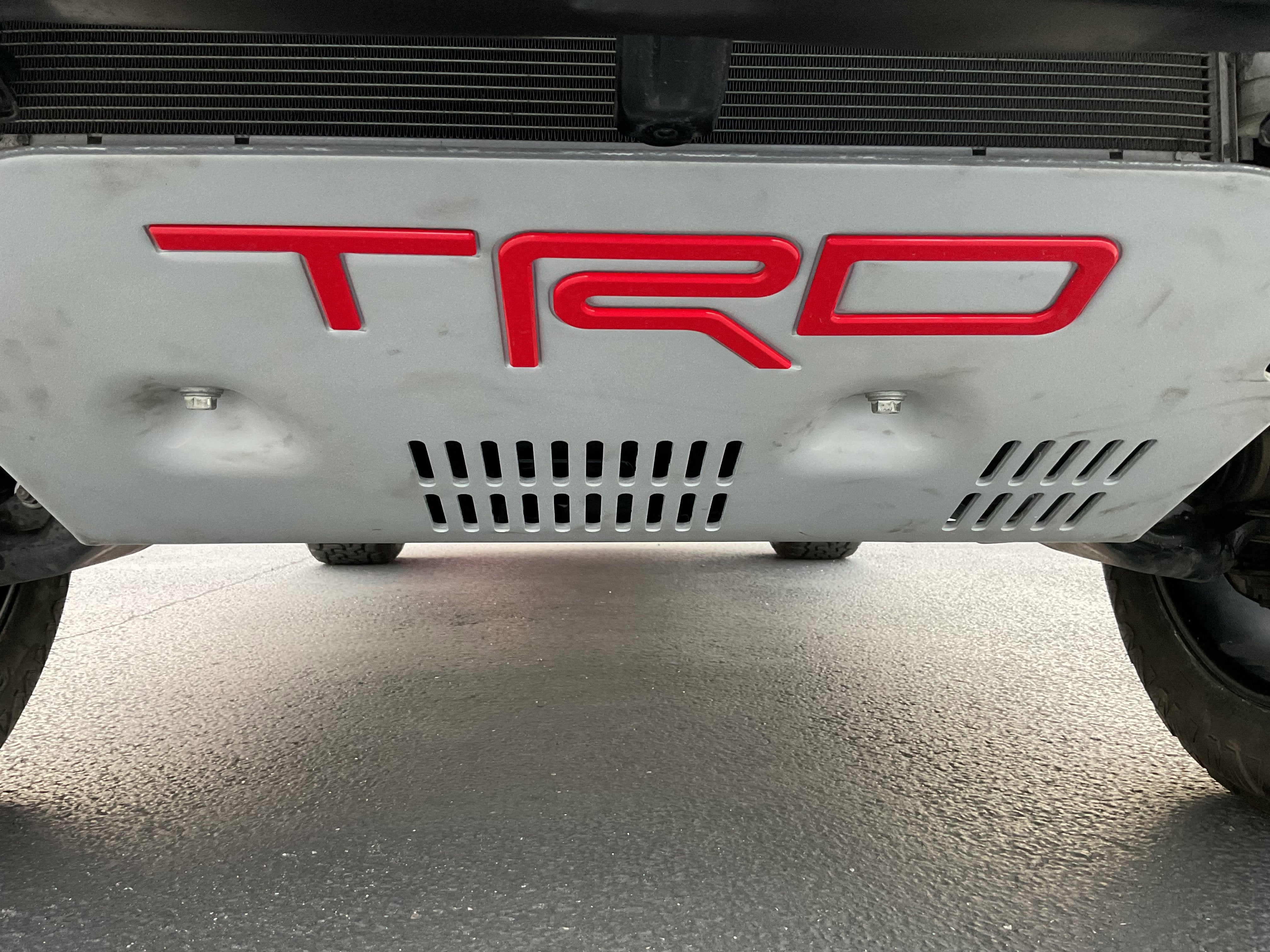 2024 Toyota 4Runner SR5 4x4 3rd row seating