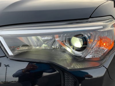 2024 Toyota 4Runner SR5 4x4 3rd row seating