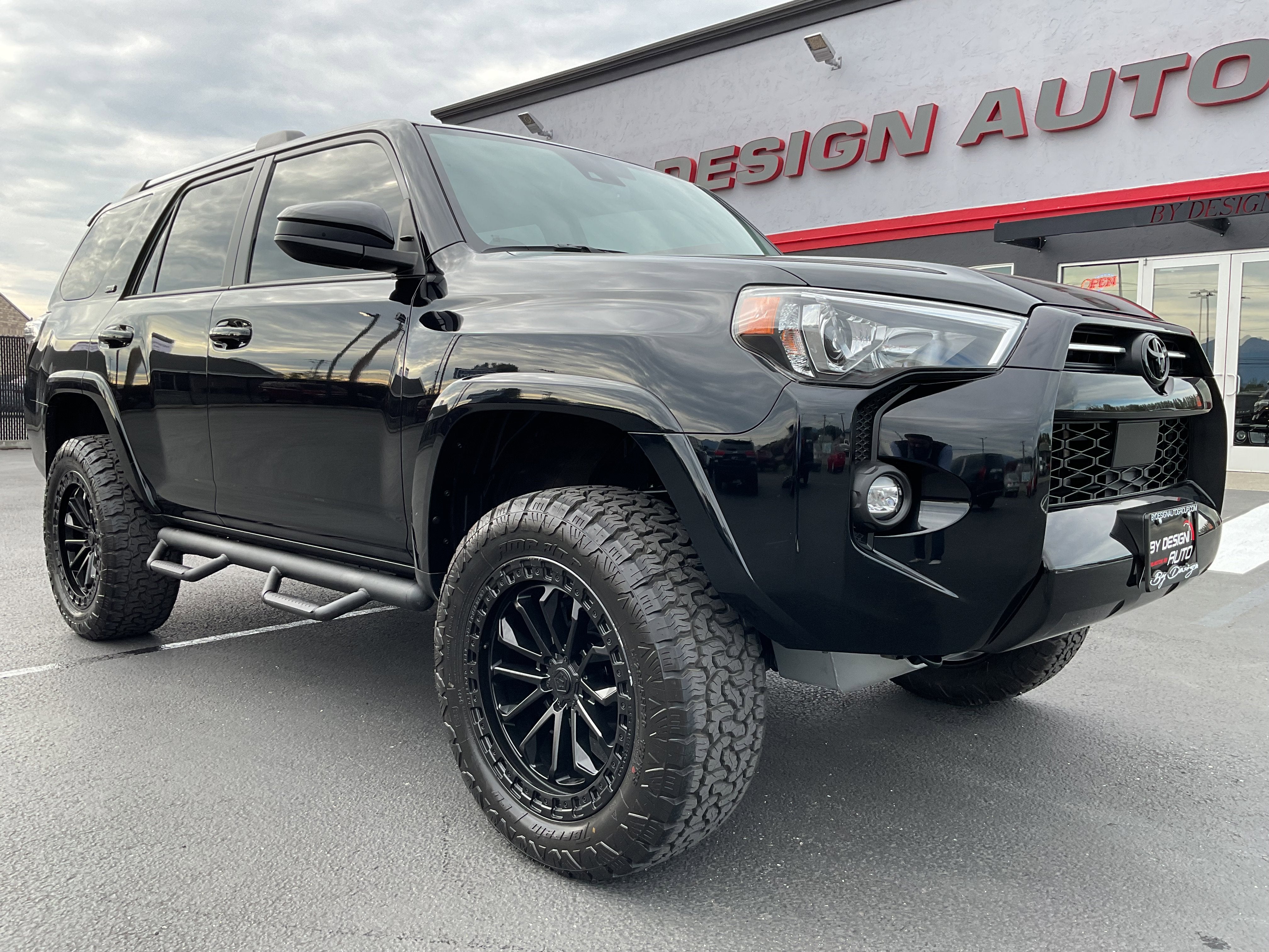 2024 Toyota 4Runner SR5 4x4 3rd row seating