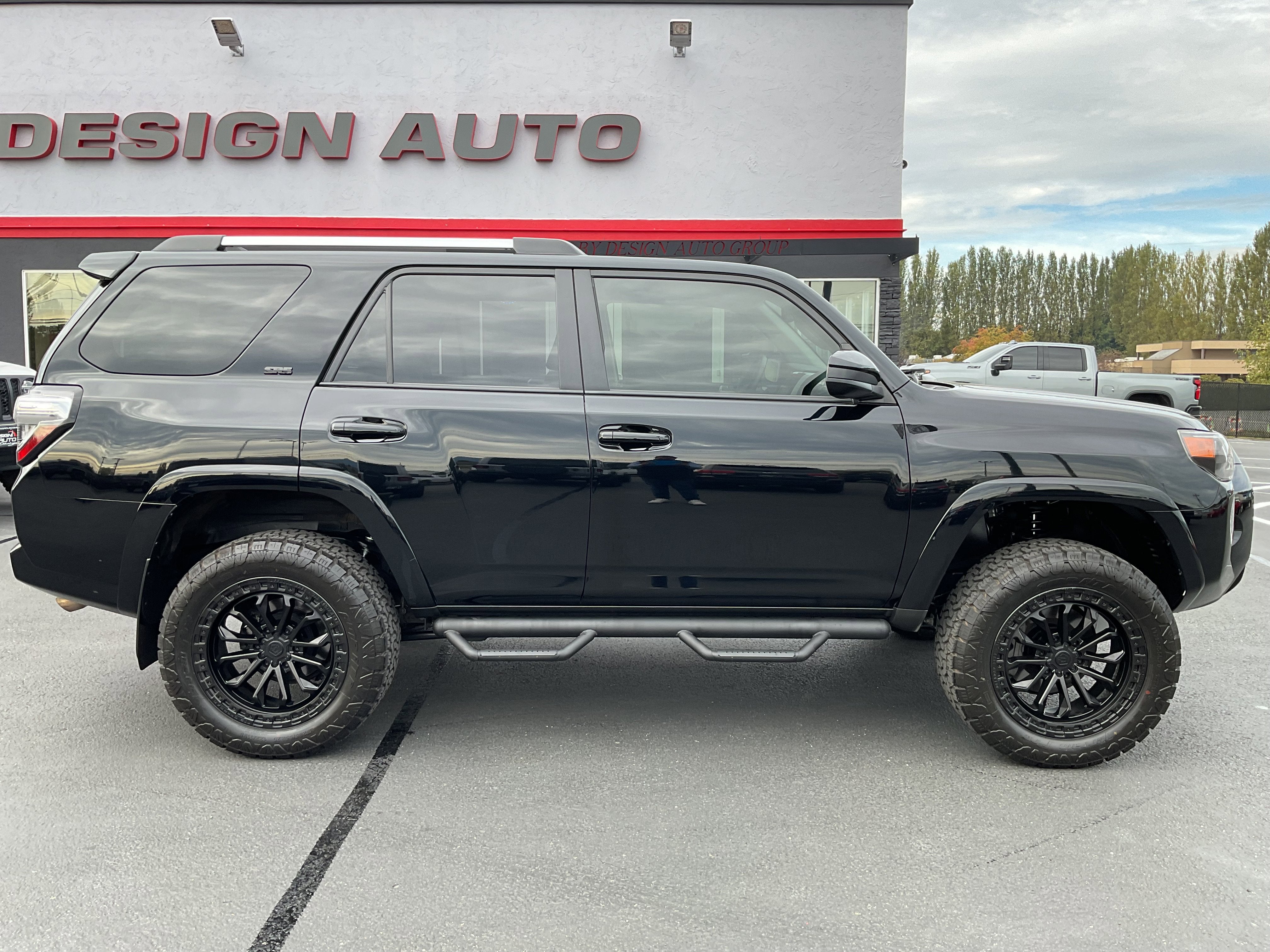 2024 Toyota 4Runner SR5 4x4 3rd row seating