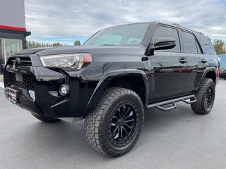 2024 Toyota 4Runner SR5 4x4 3rd row seating