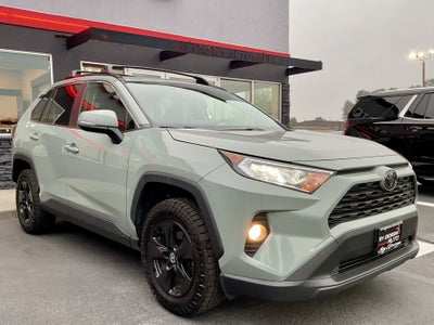 2020 Toyota RAV4 XLE AWD