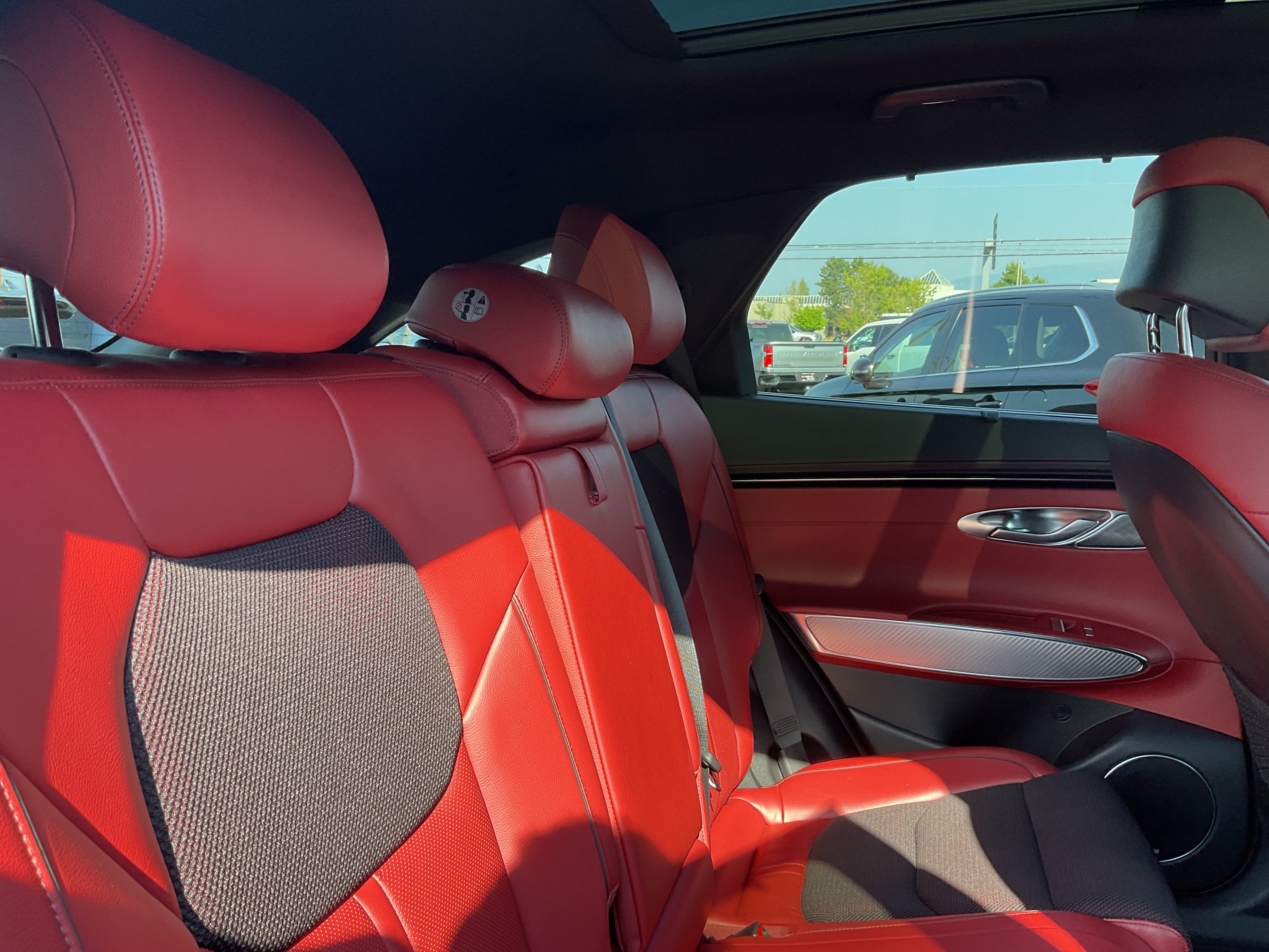 2023 Genesis GV70 2.5T
