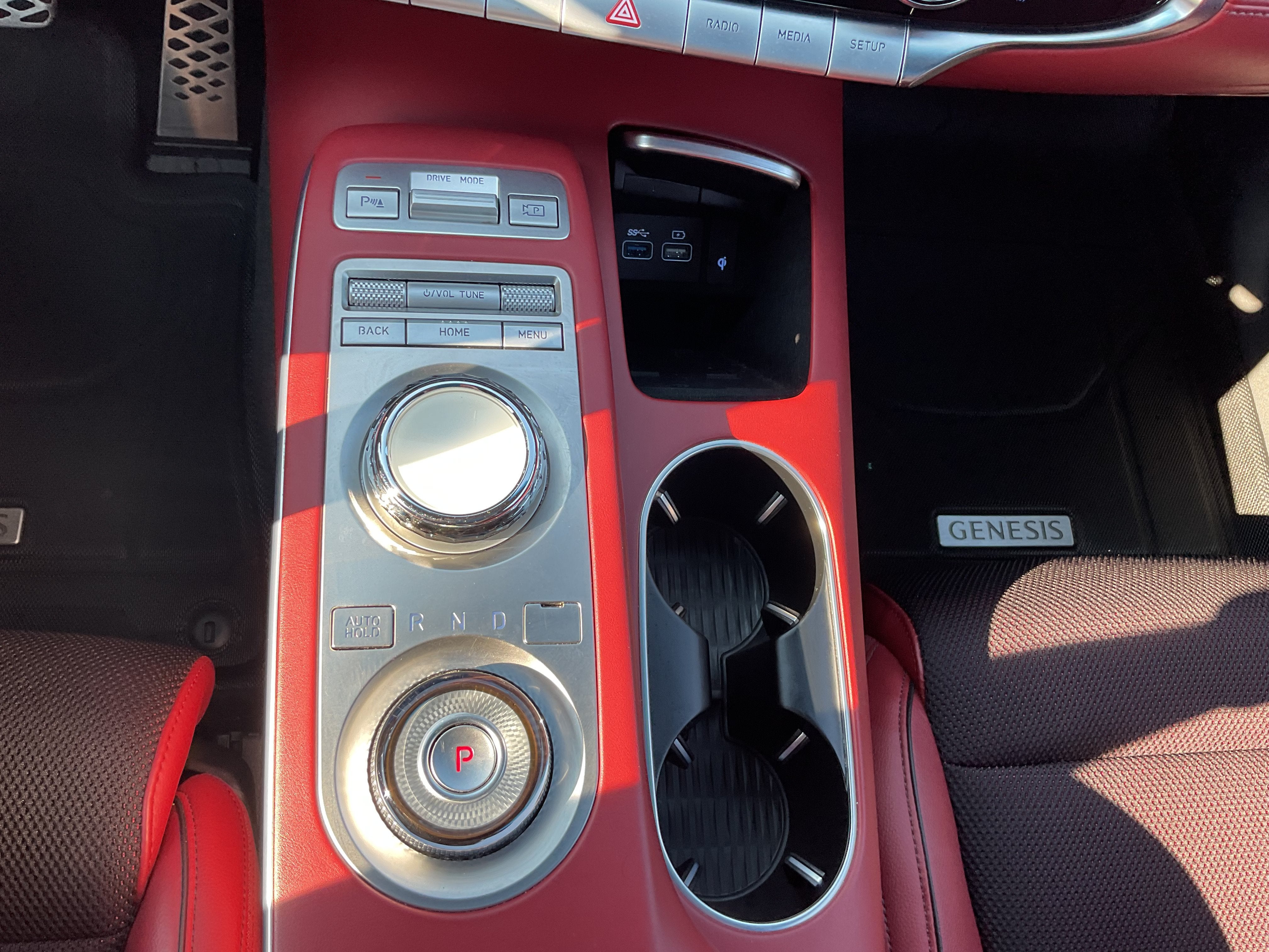 2023 Genesis GV70 2.5T