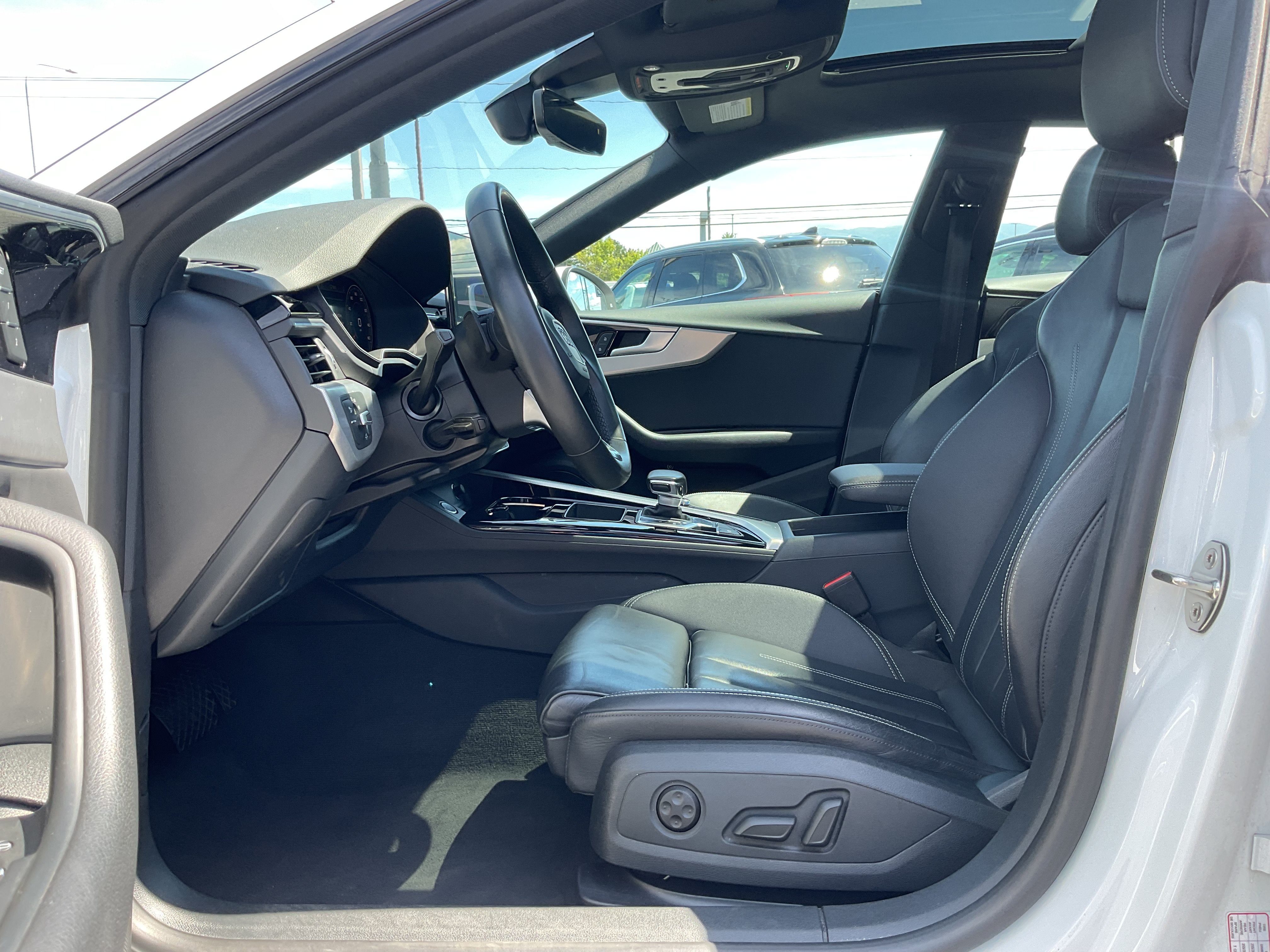2025 Audi A5 Sportback S line Premium