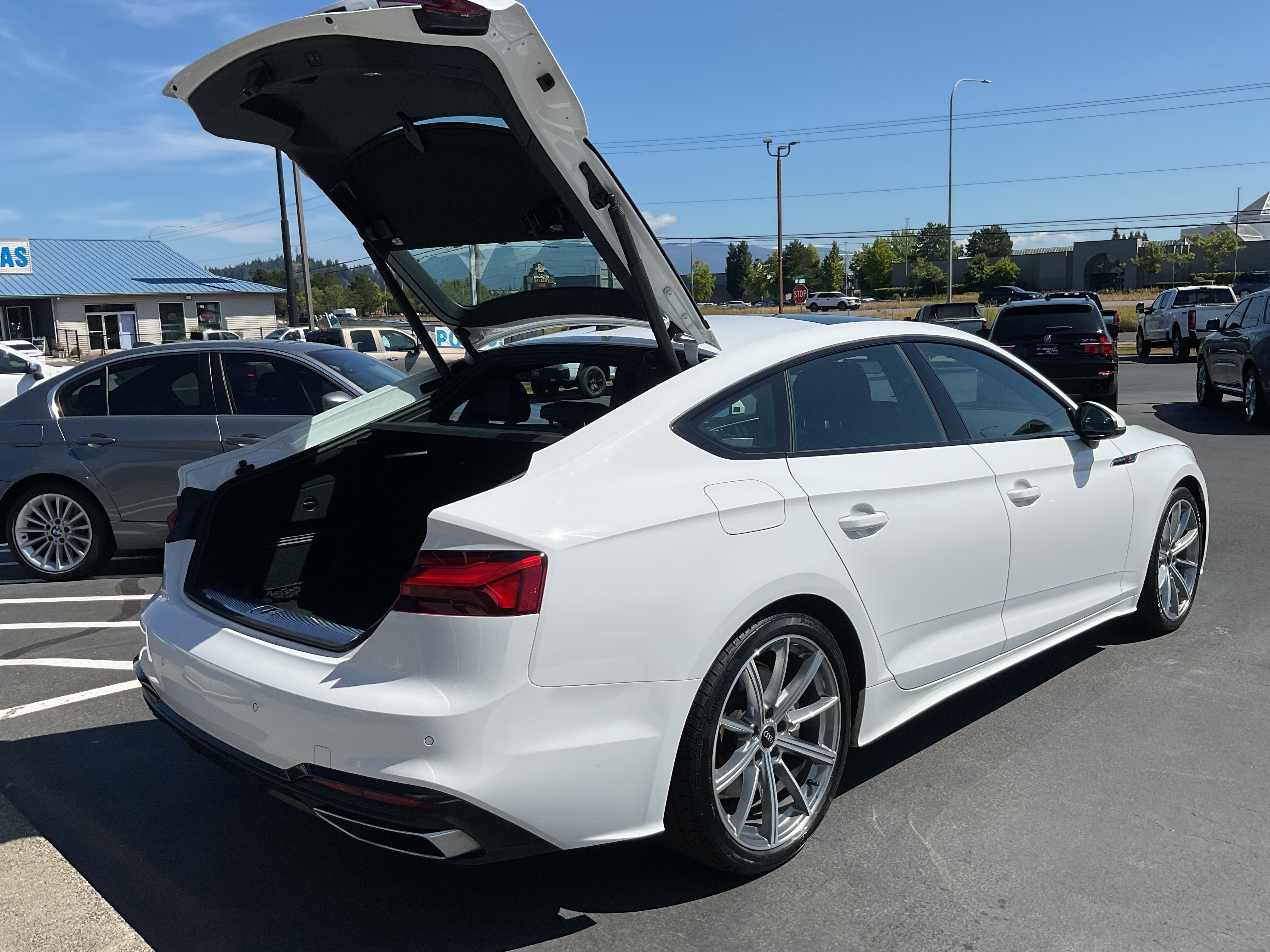 2025 Audi A5 Sportback S line Premium