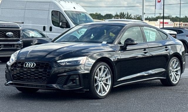 2025 Audi A5 Sportback S line Premium
