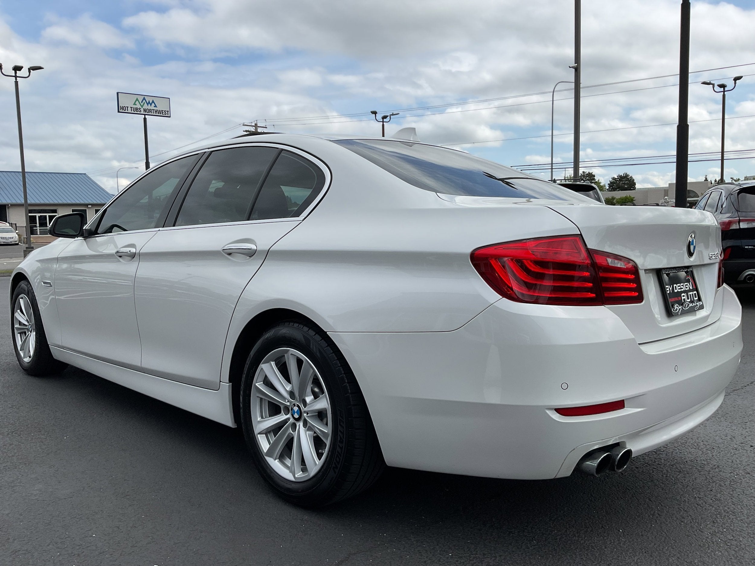 2015 BMW 5 Series 528i Luxury