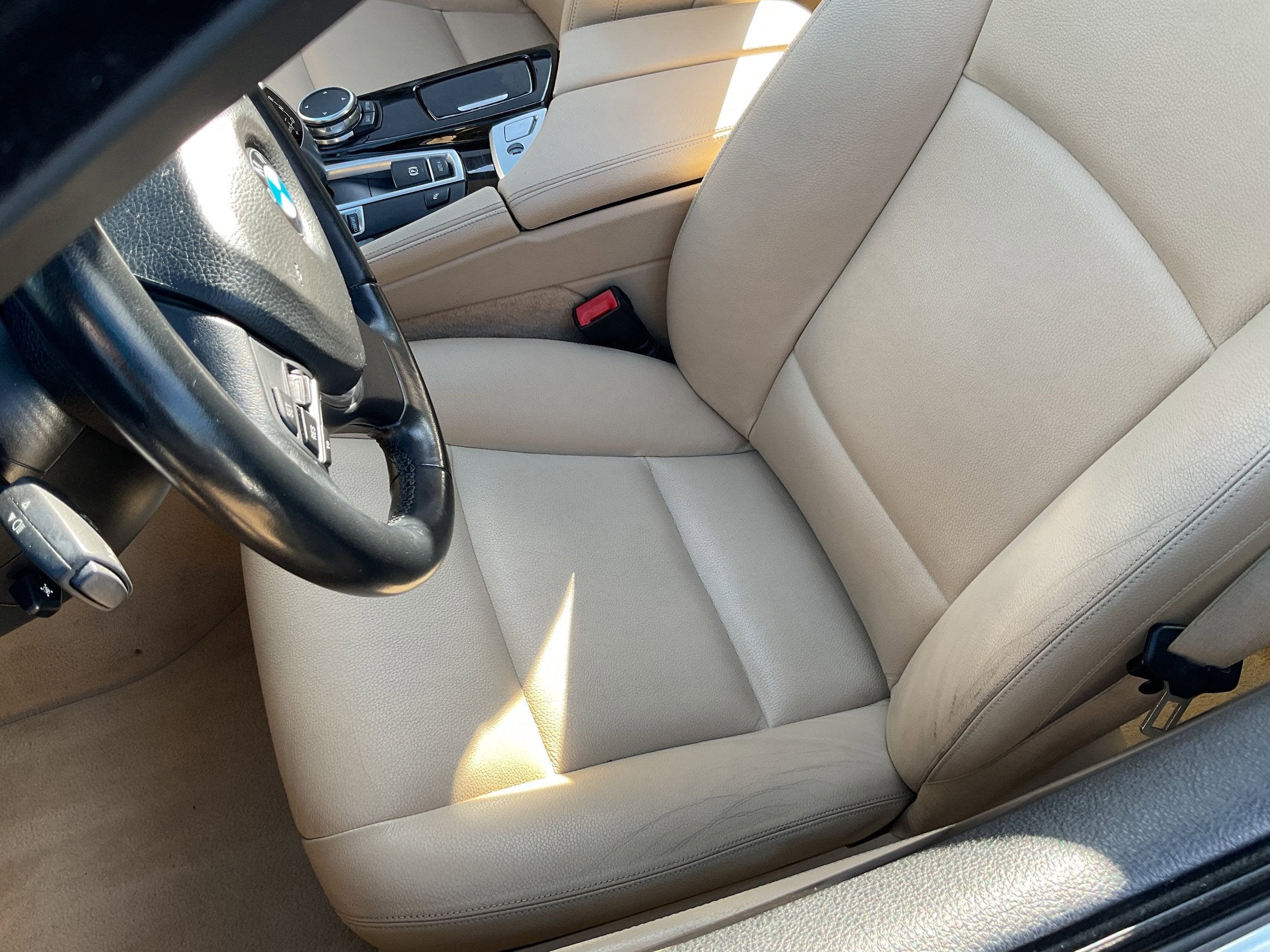 2015 BMW 5 Series 528i Luxury