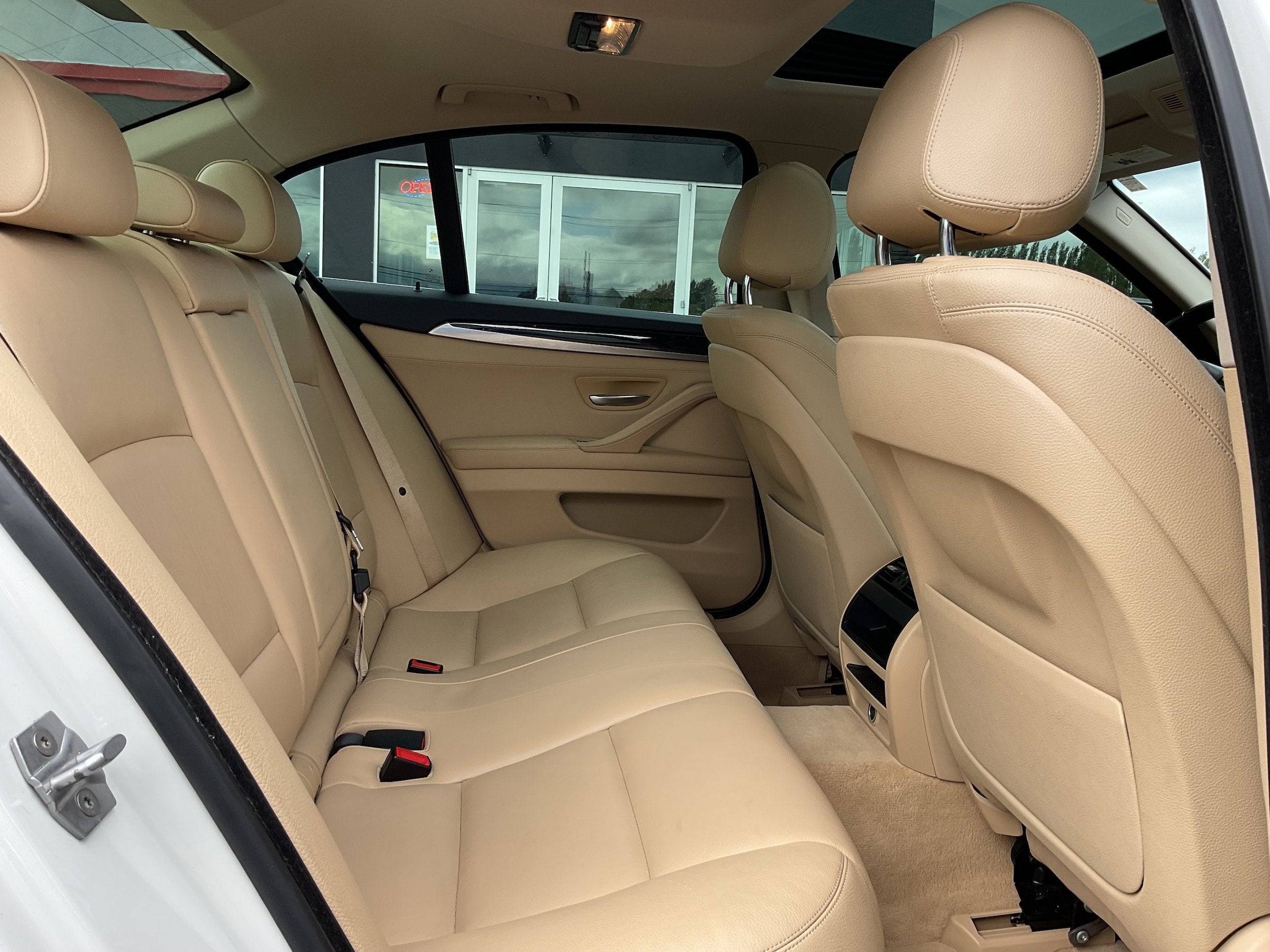 2015 BMW 5 Series 528i Luxury